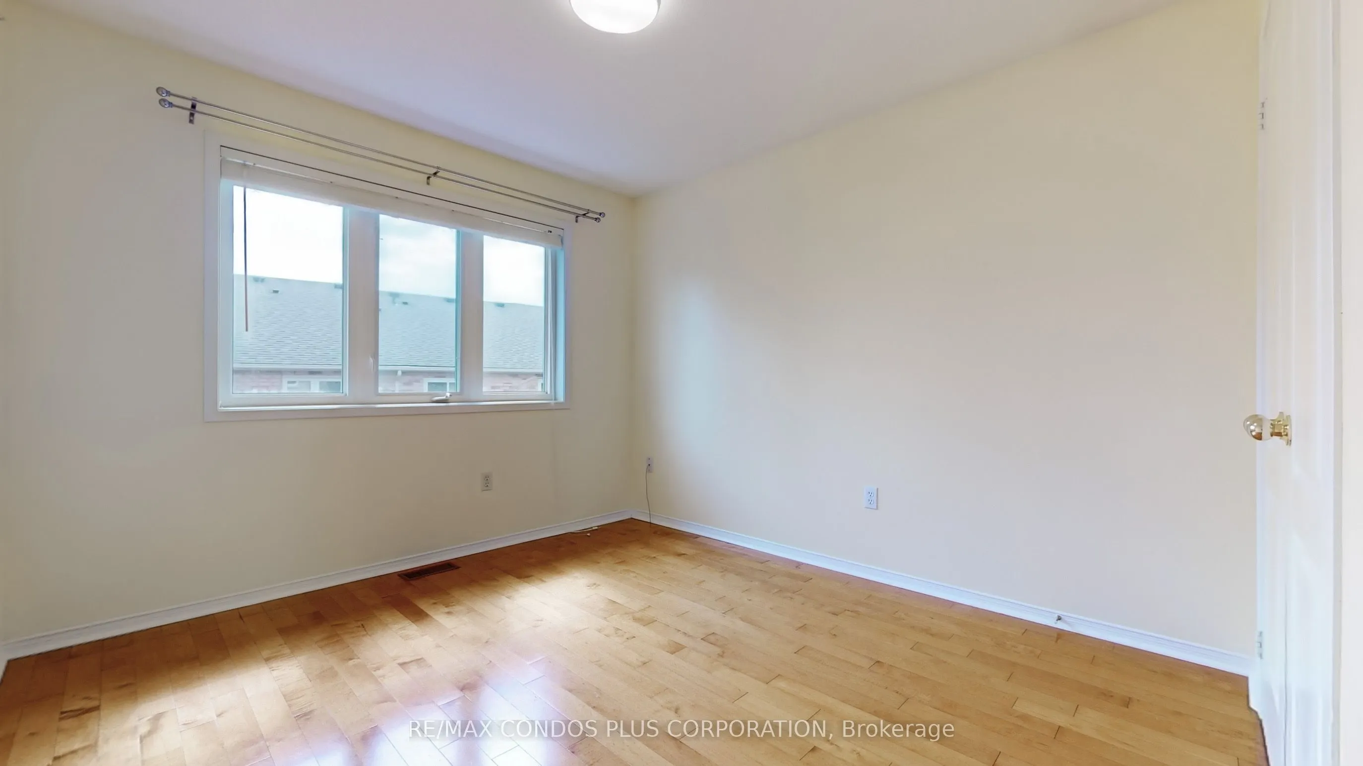 1290 Heritage Way, #42