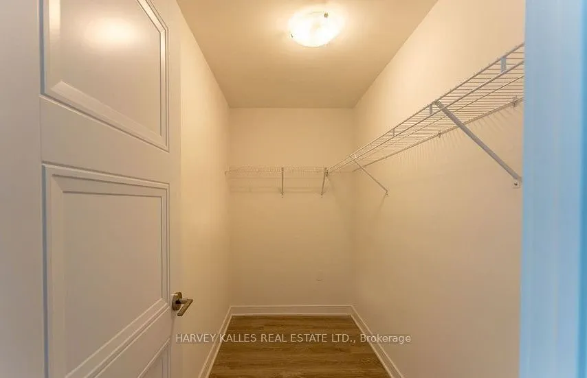 25 Neighbourhood Lane, #714