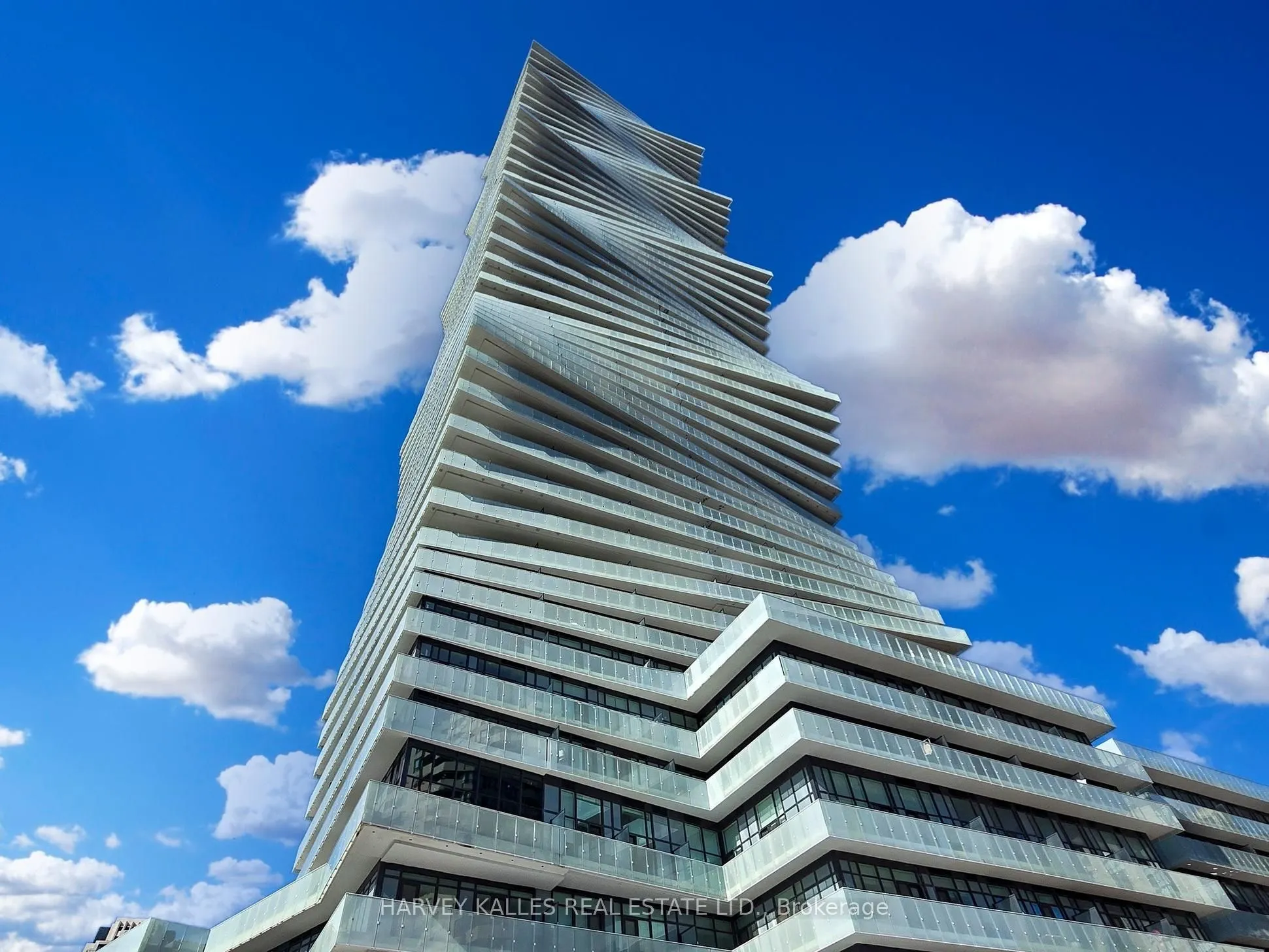 3883 Quartz Road, #118