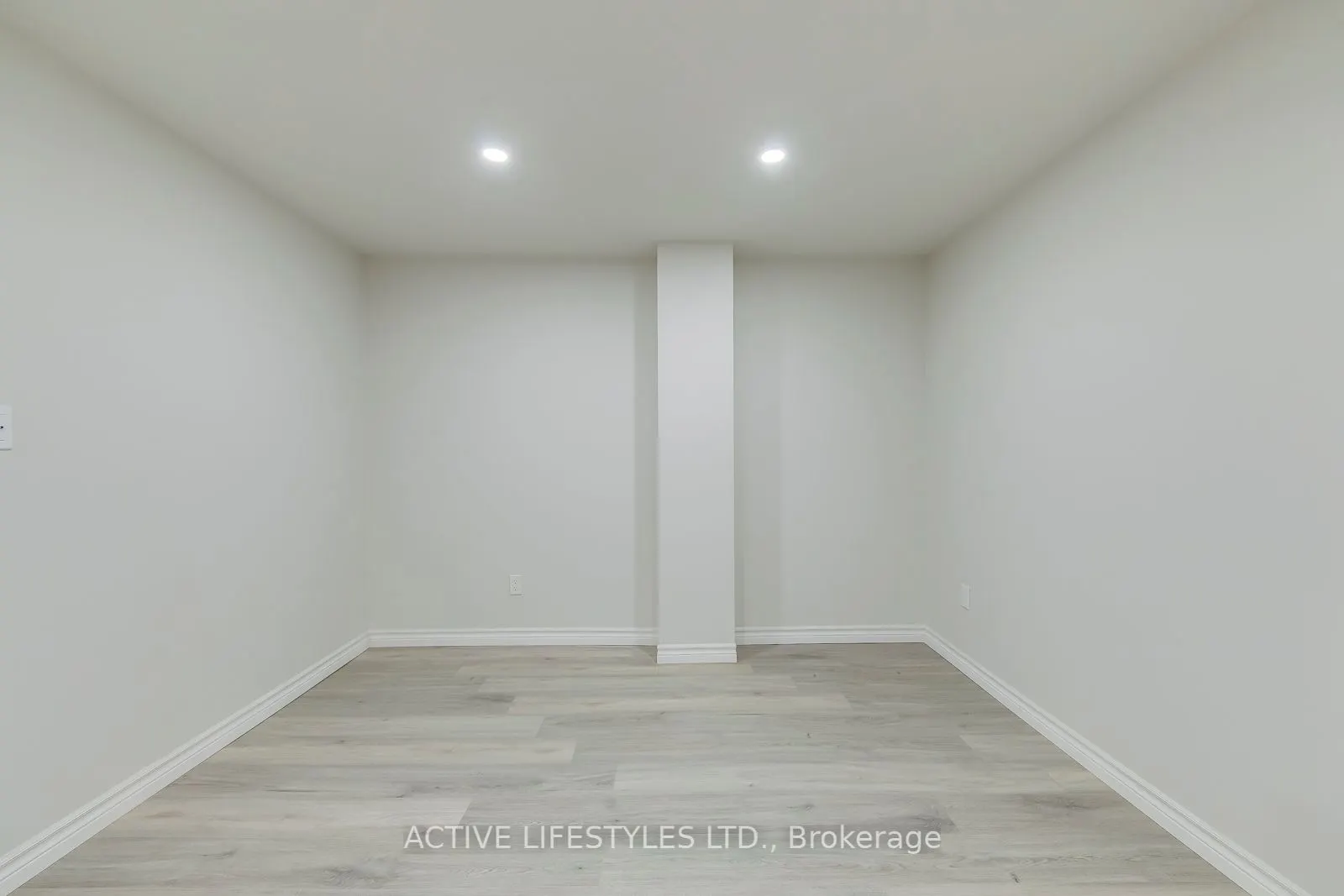 2301 Derry Road W, #29