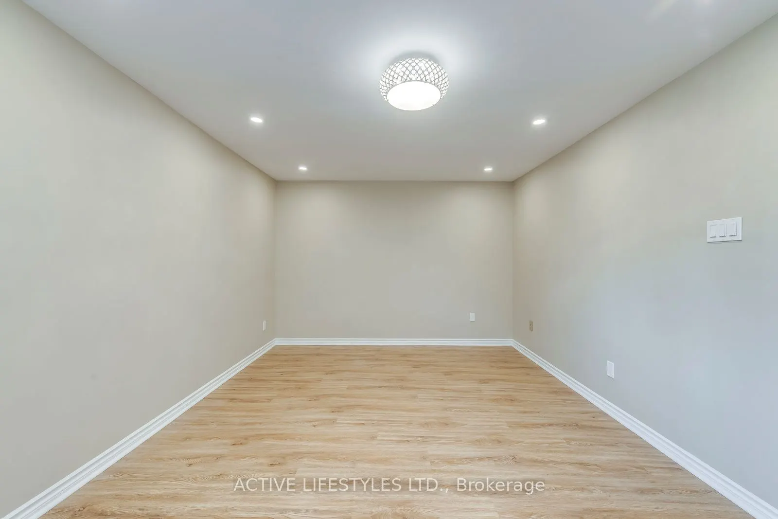 2301 Derry Road W, #29