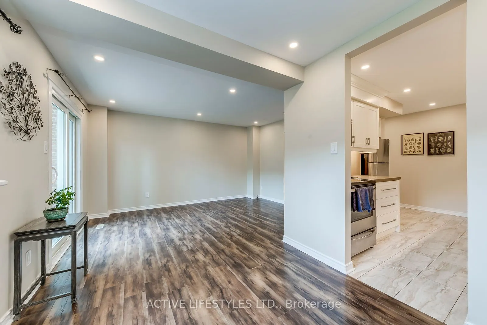 2301 Derry Road W, #29