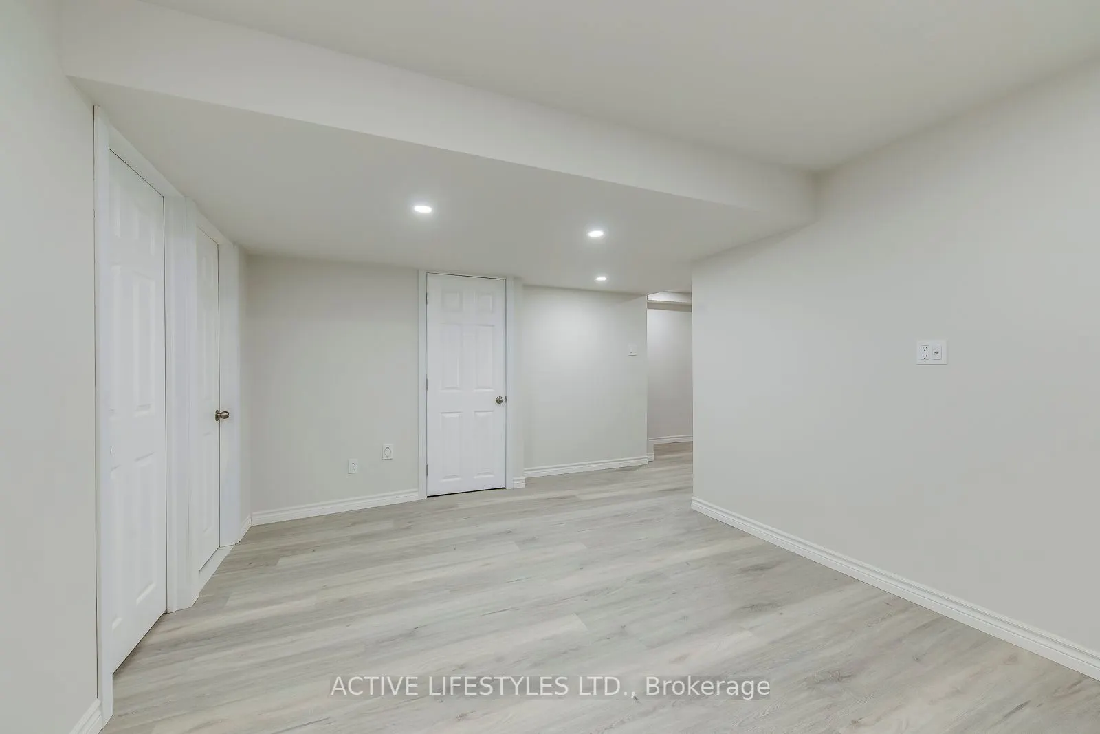 2301 Derry Road W, #29
