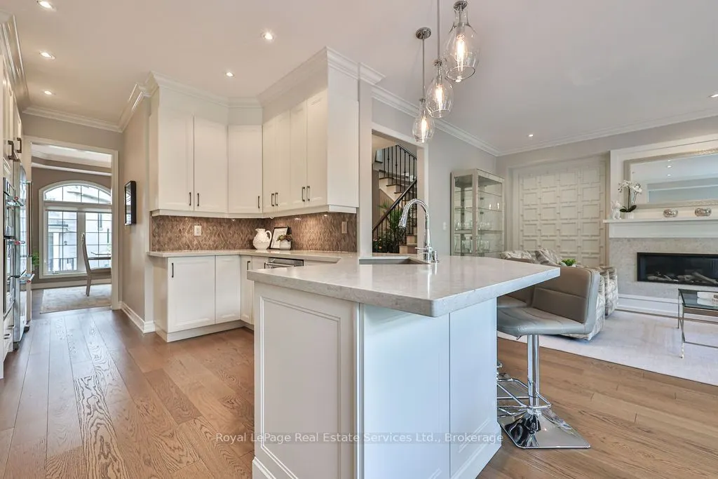2400 Neyagawa Boulevard, #34