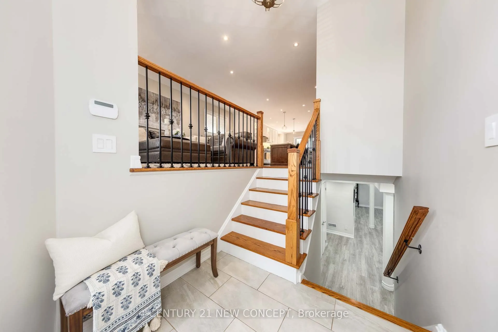 32 Strawberry Hill Crt