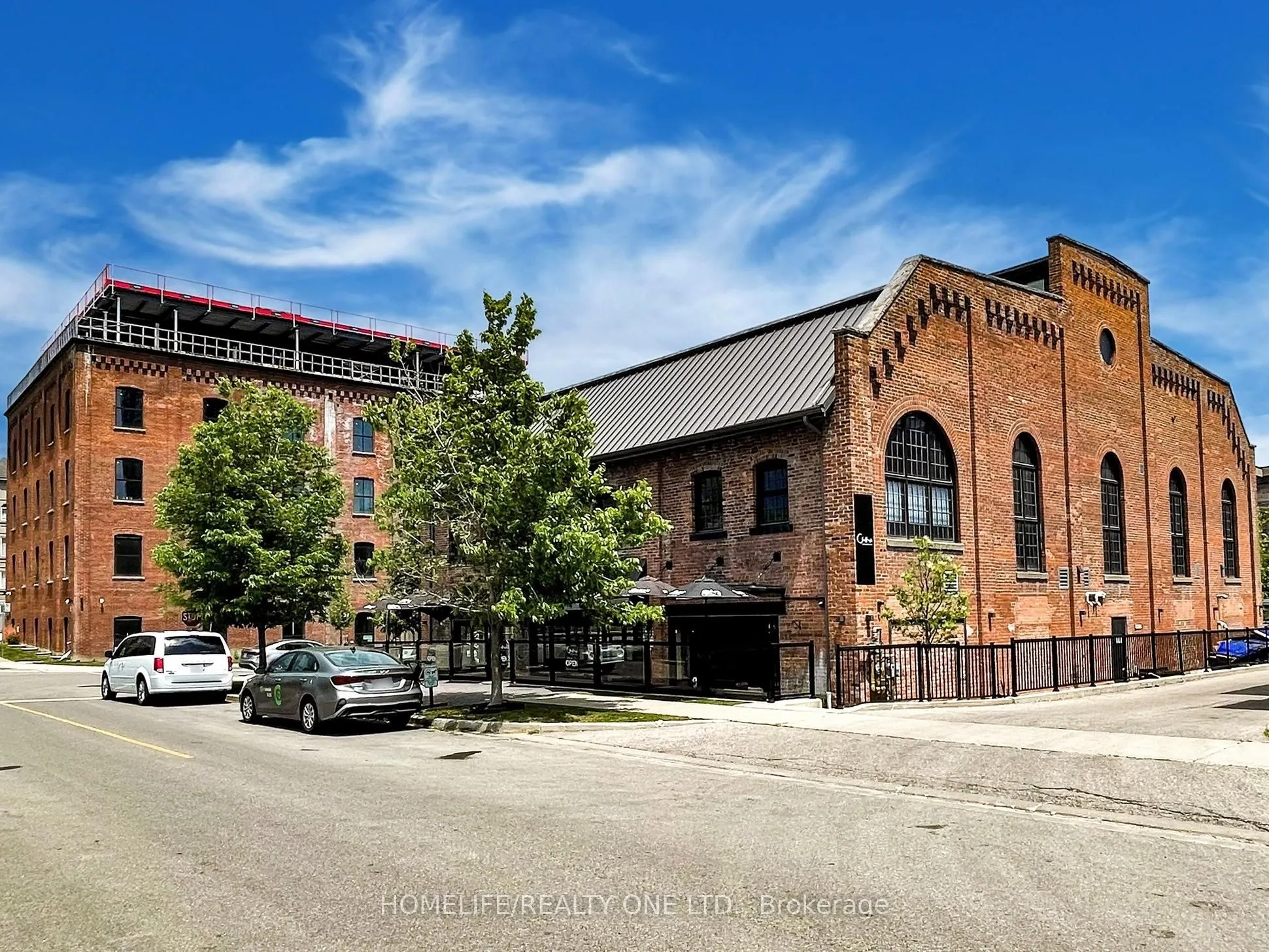 220 Brandon Avenue, #TH 52