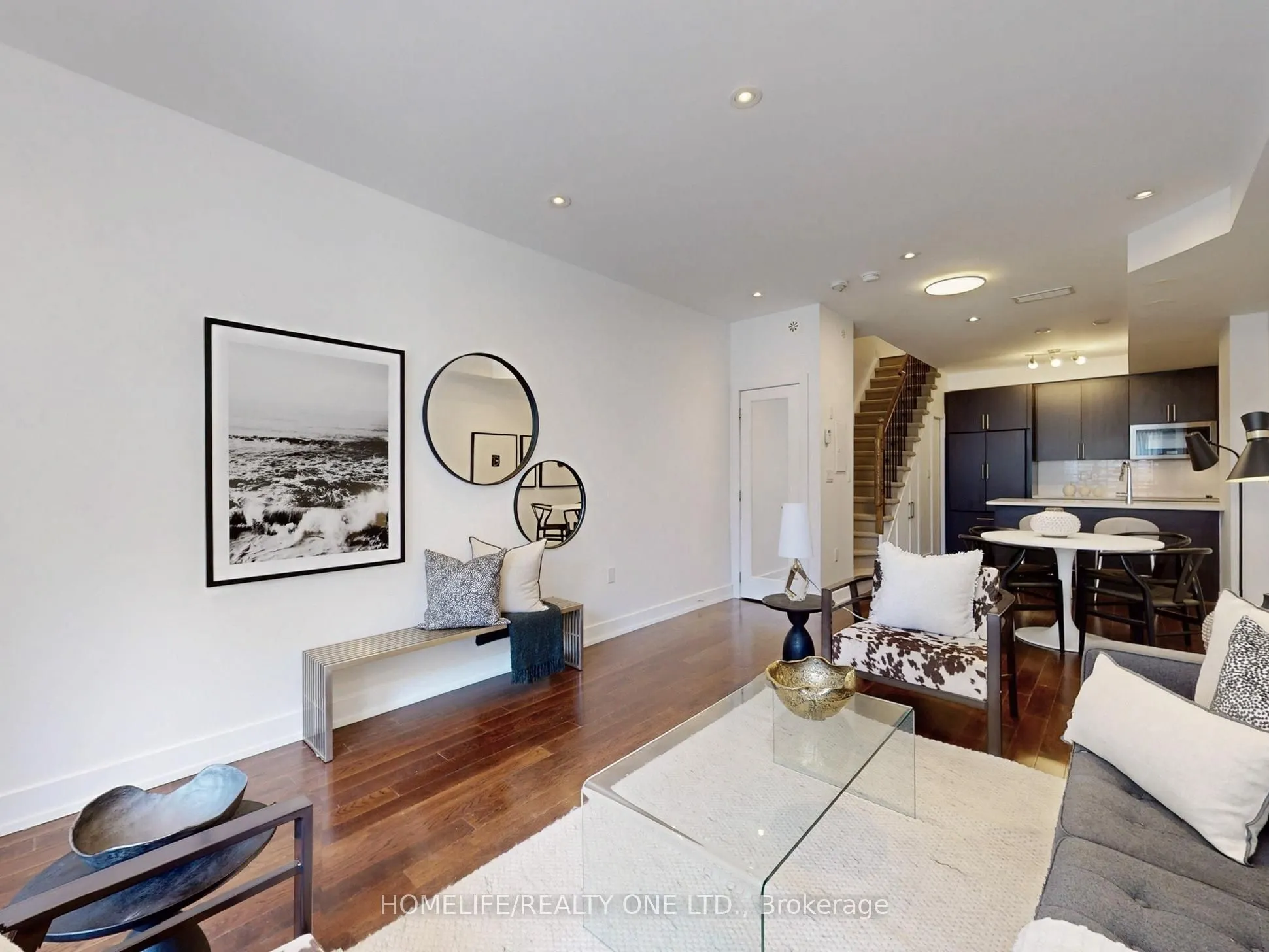 220 Brandon Avenue, #TH 52