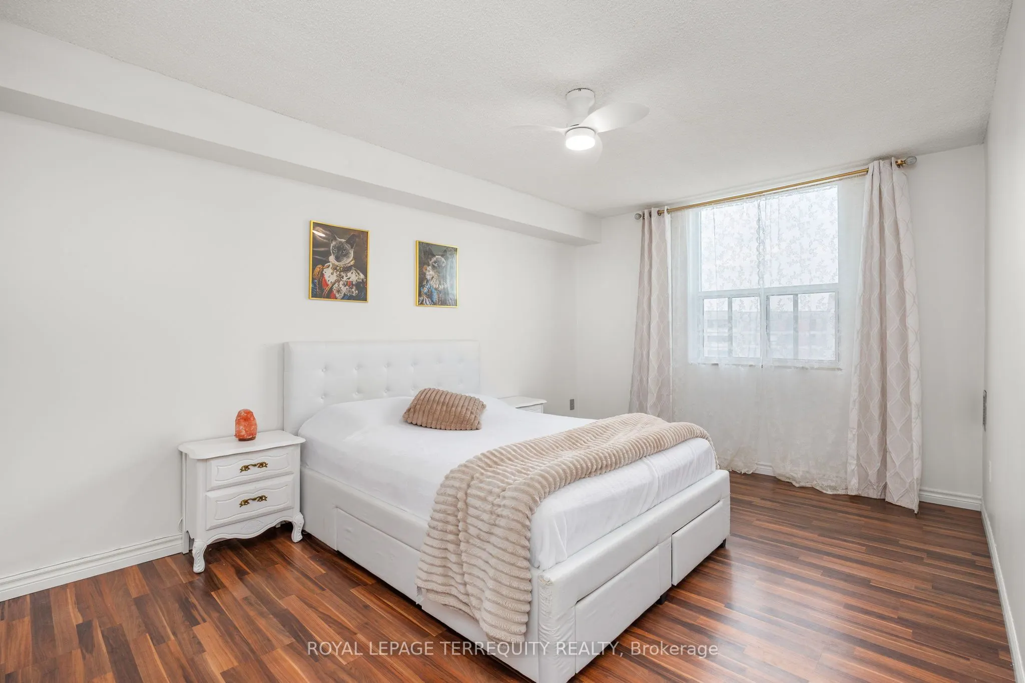 966 Inverhouse Drive, #1006