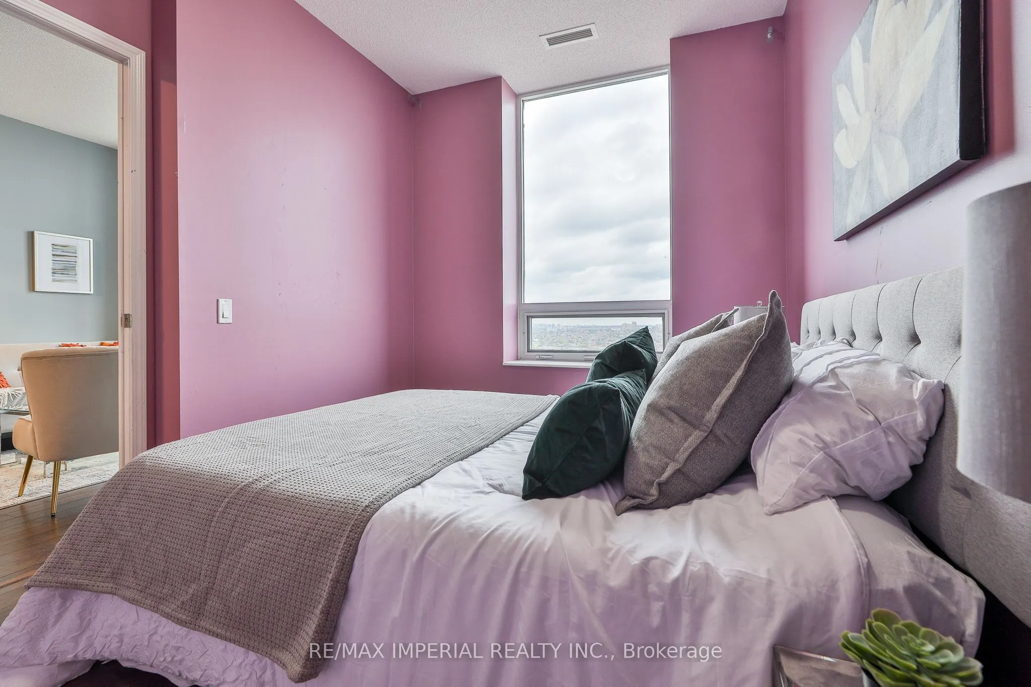 60 Heintzman Street, #2403