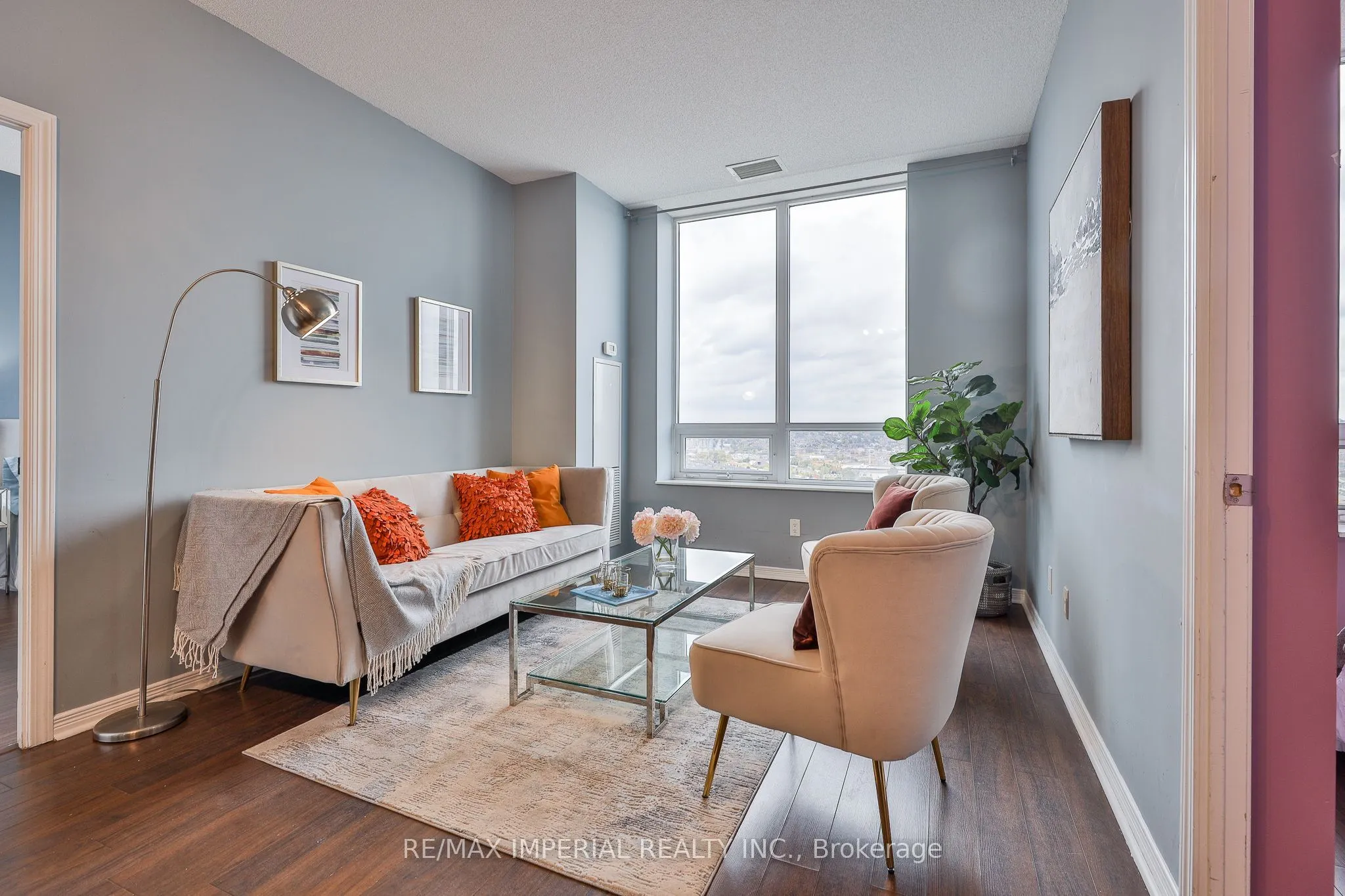 60 Heintzman Street, #2403