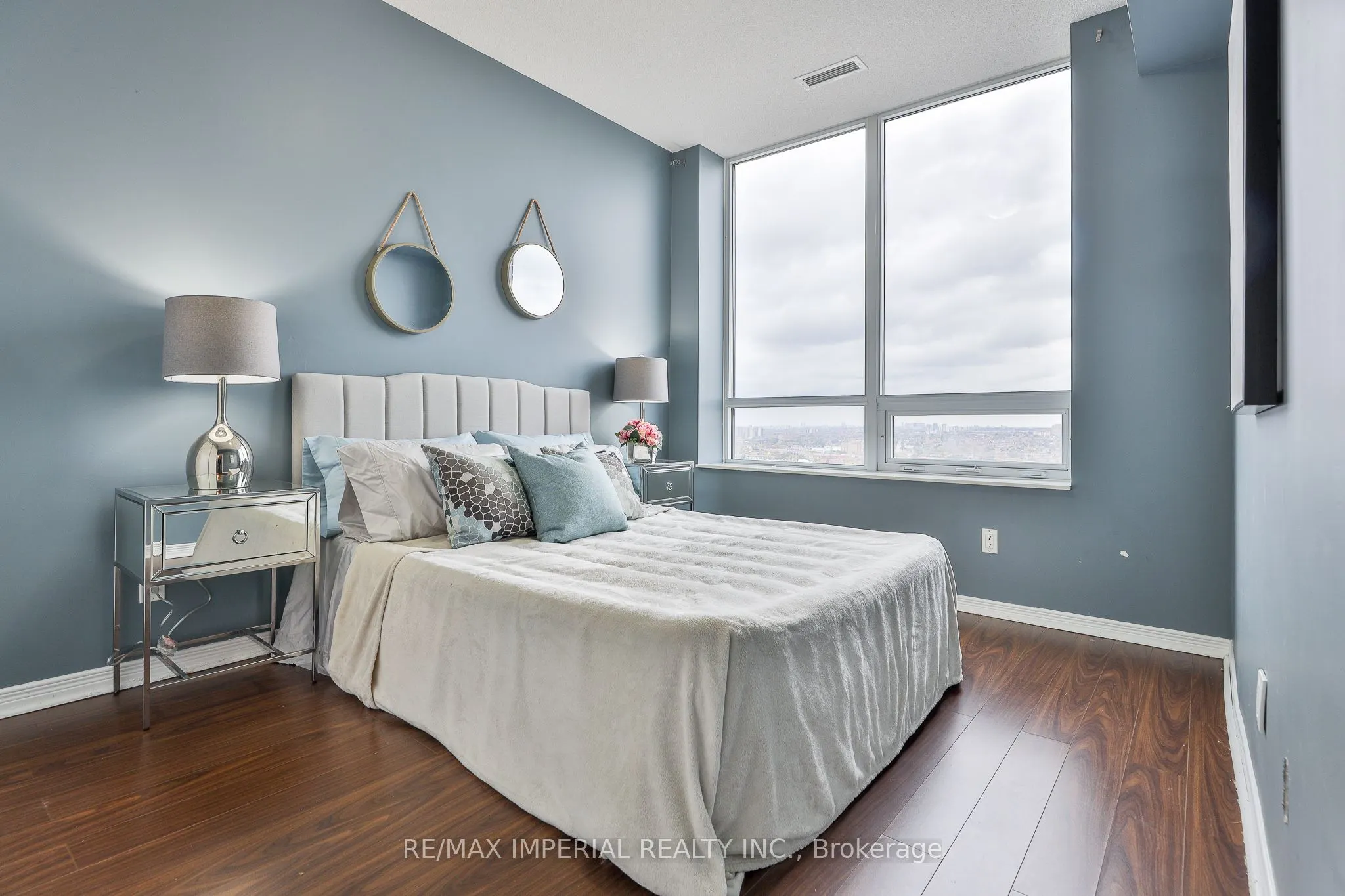 60 Heintzman Street, #2403