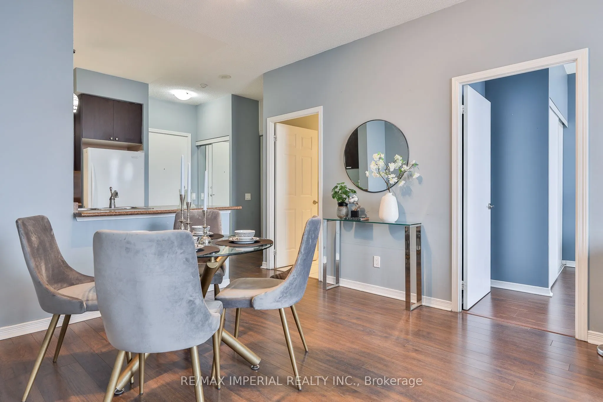 60 Heintzman Street, #2403