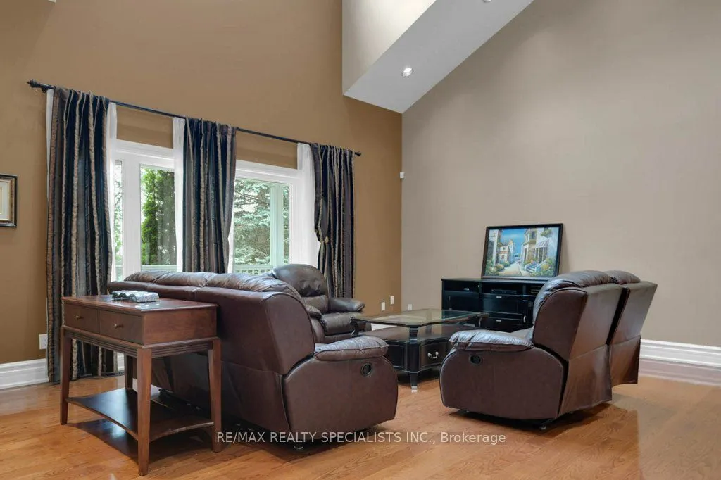 16 McCartney Drive