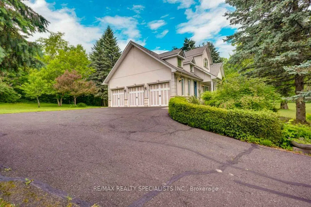 16 McCartney Drive