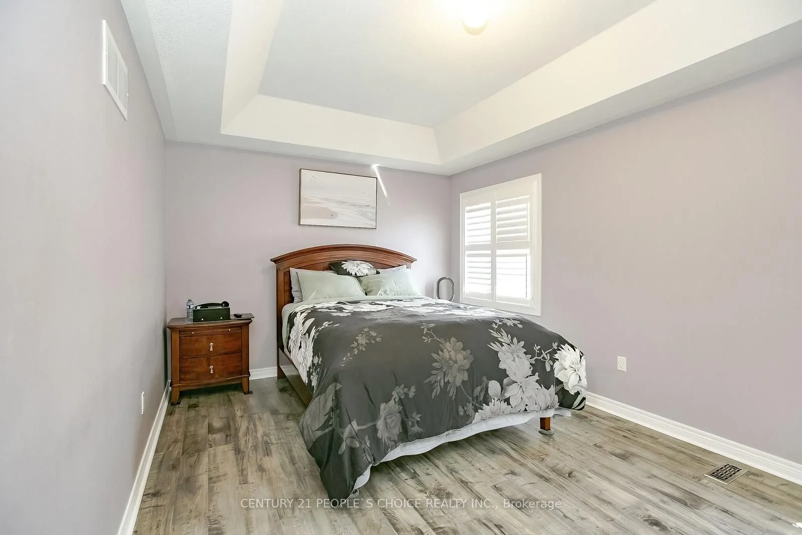 15 Fallharvest Avenue