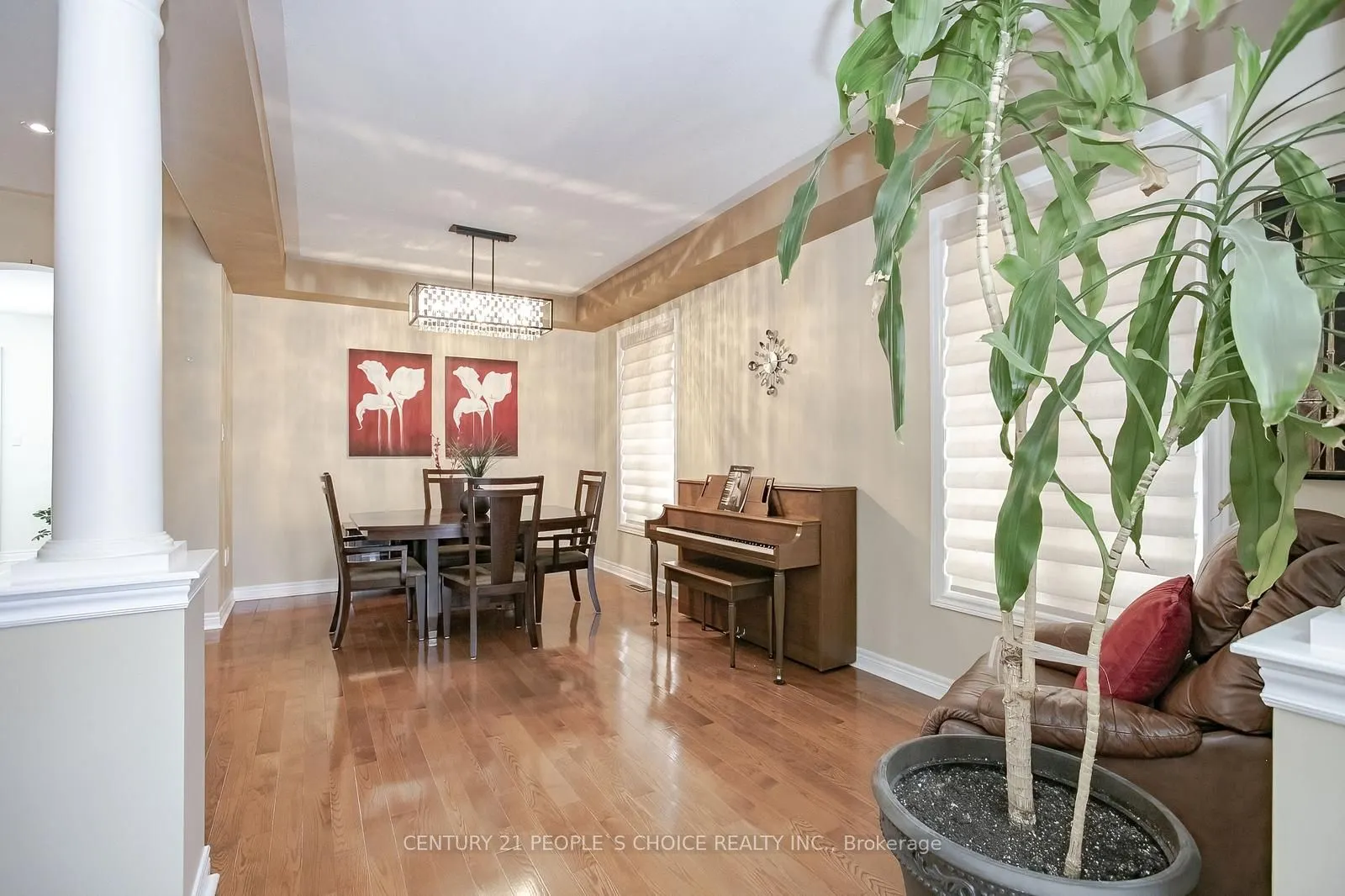 15 Fallharvest Avenue