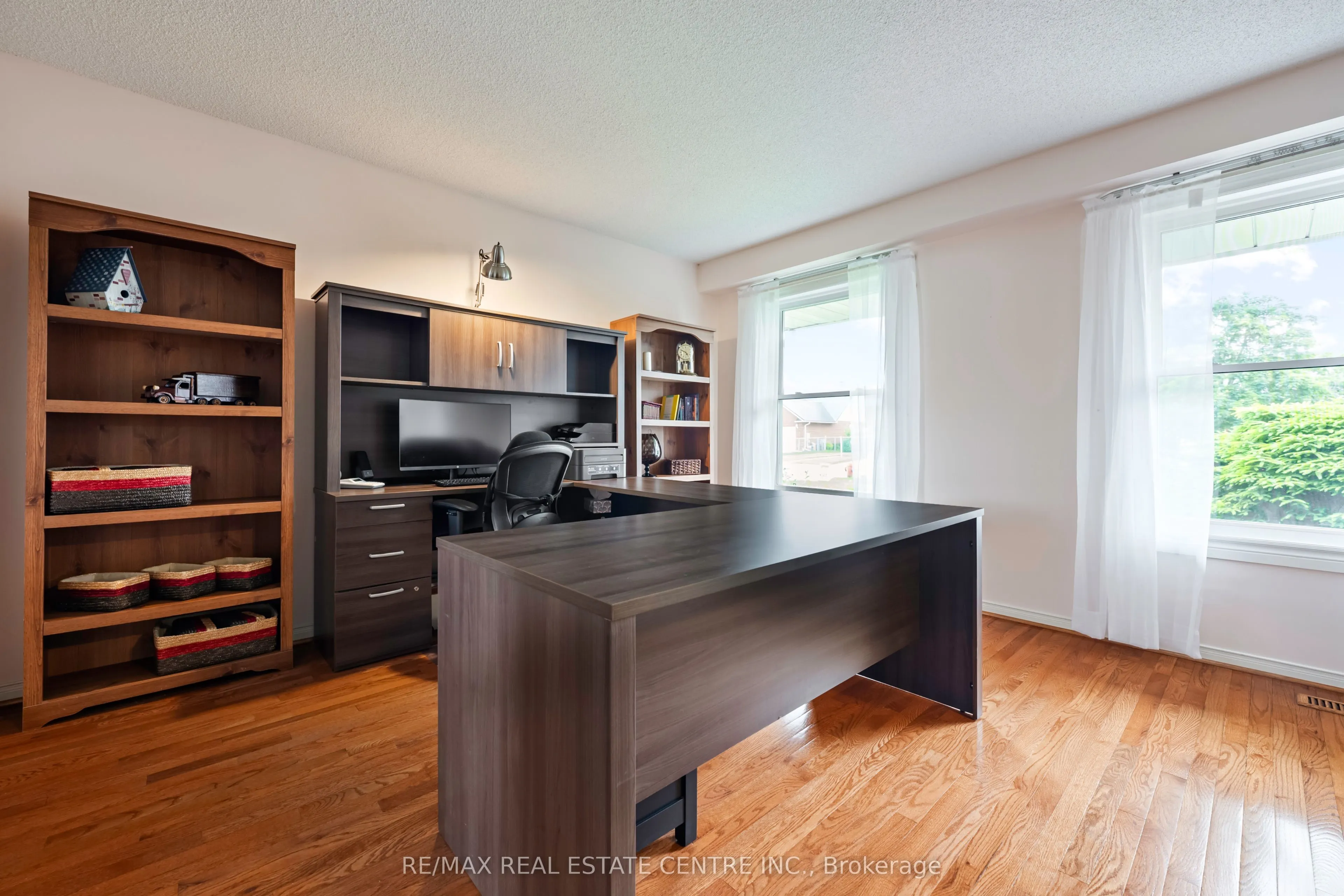 8 Passmore Avenue