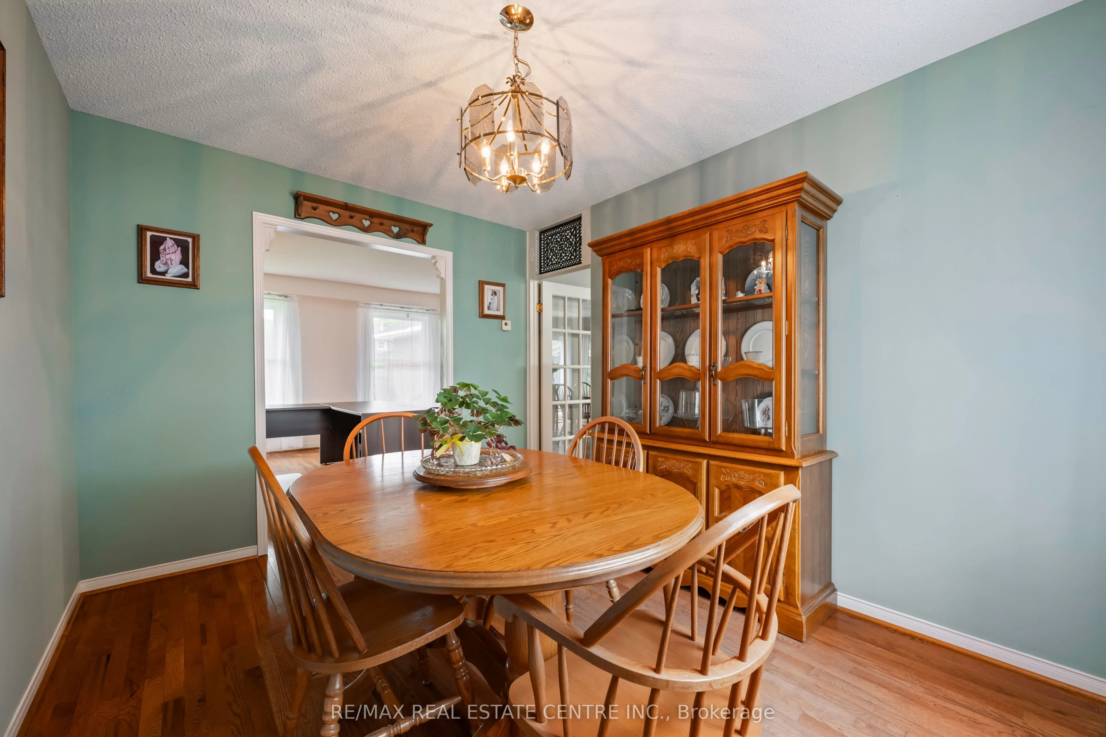8 Passmore Avenue