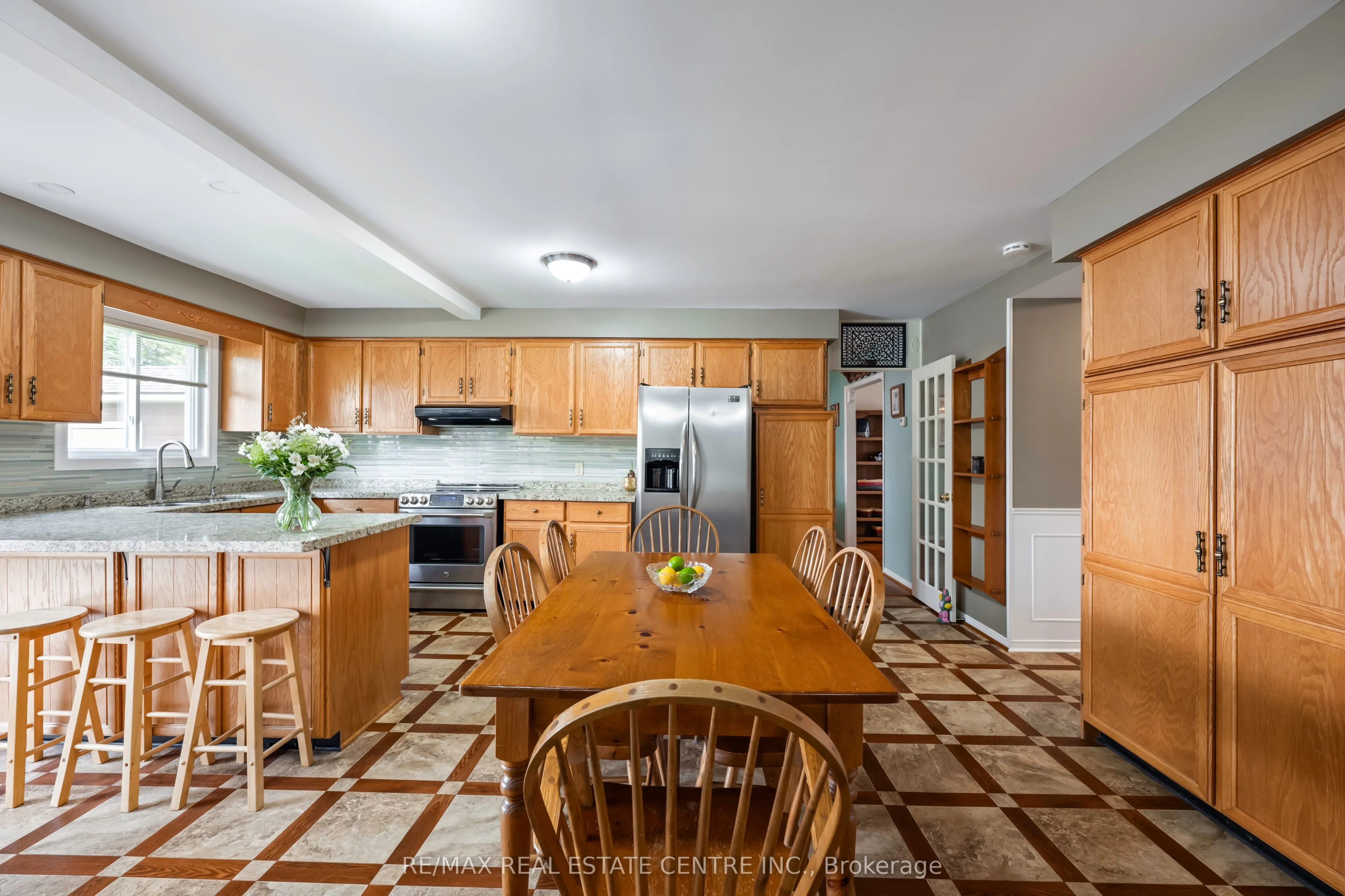 8 Passmore Avenue