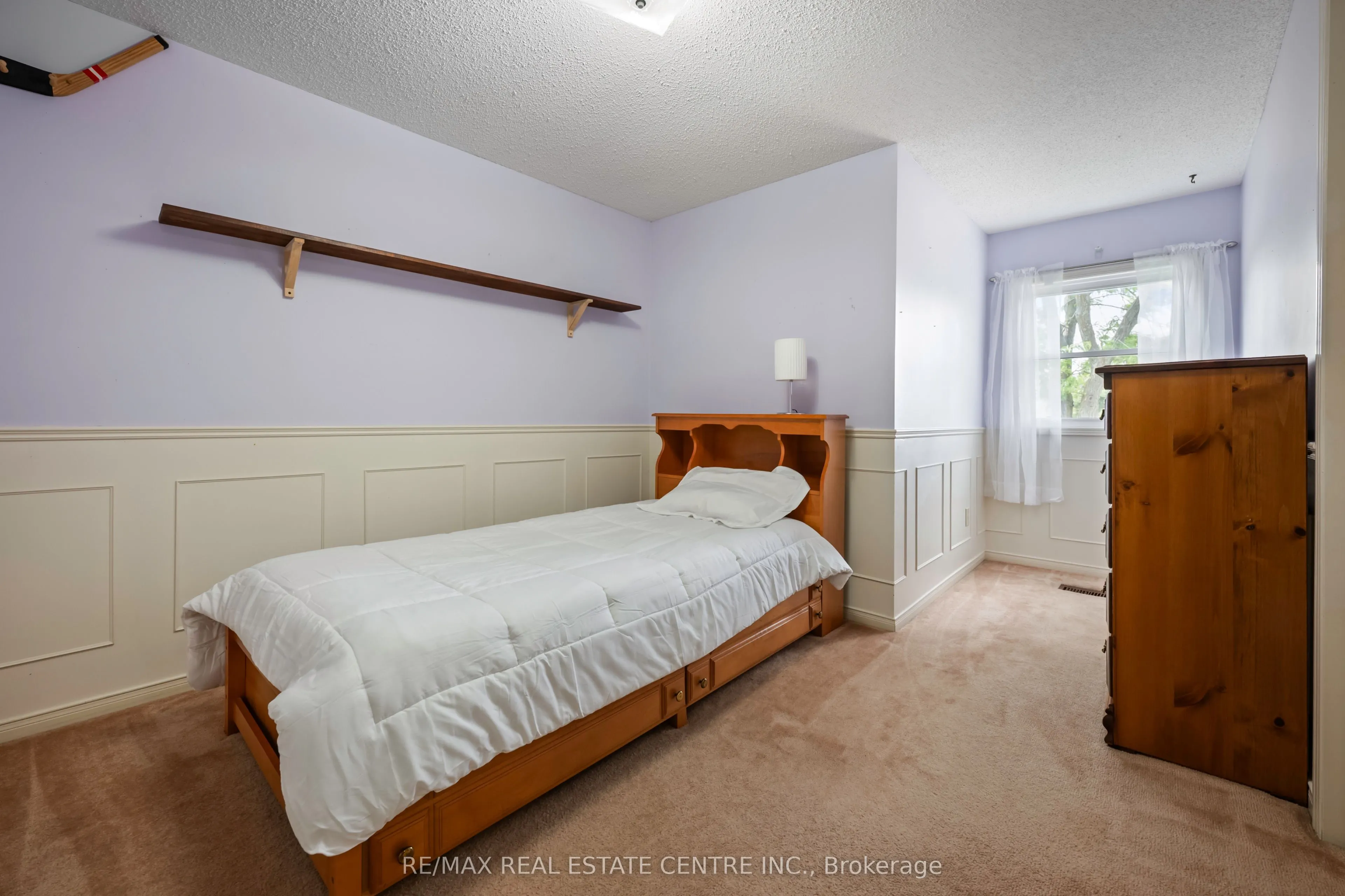 8 Passmore Avenue