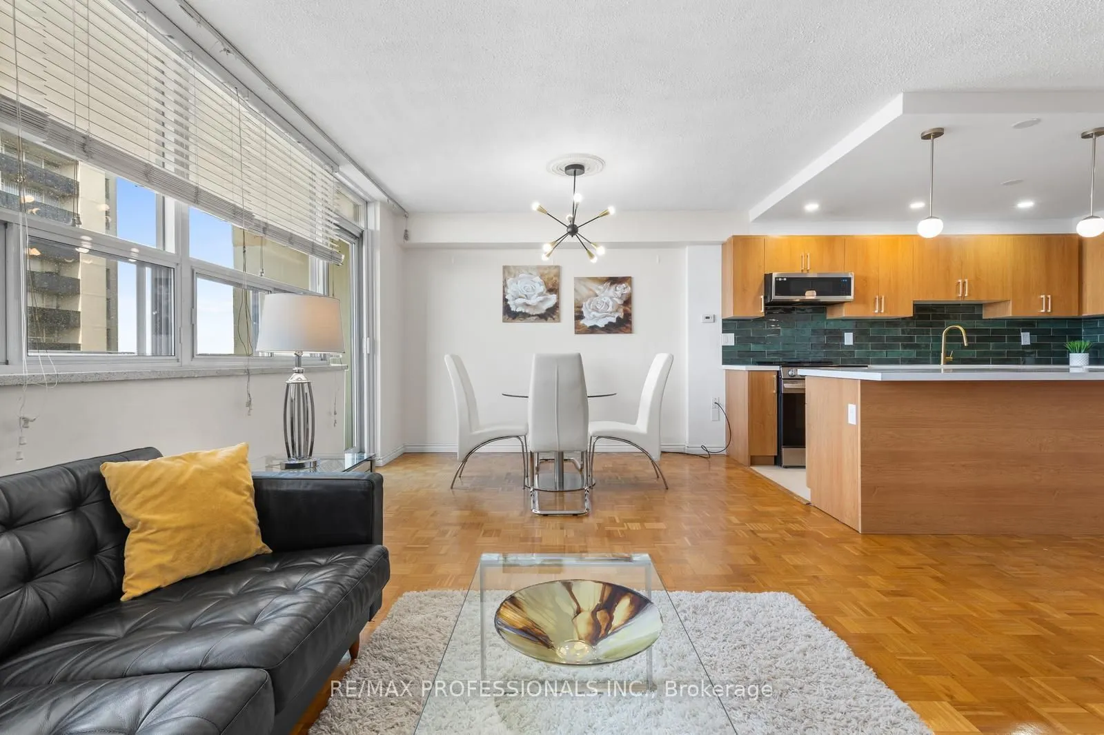 360 Ridelle Avenue, #2107