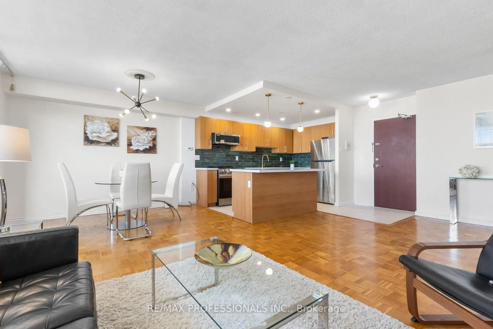 360 Ridelle Avenue, #2107