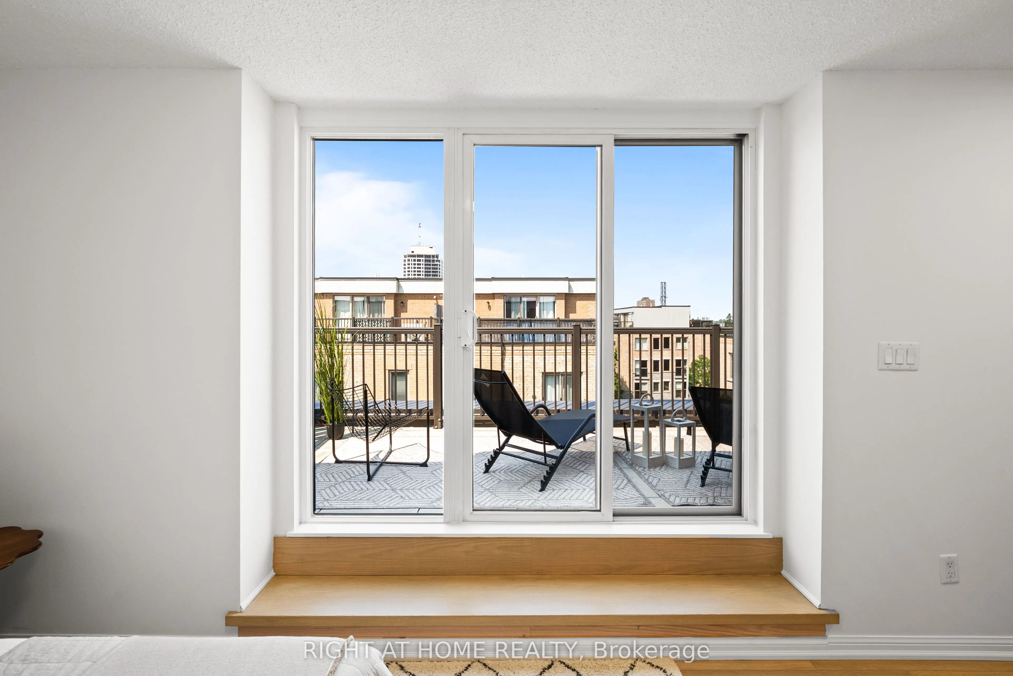 11 Foundry Avenue, #229