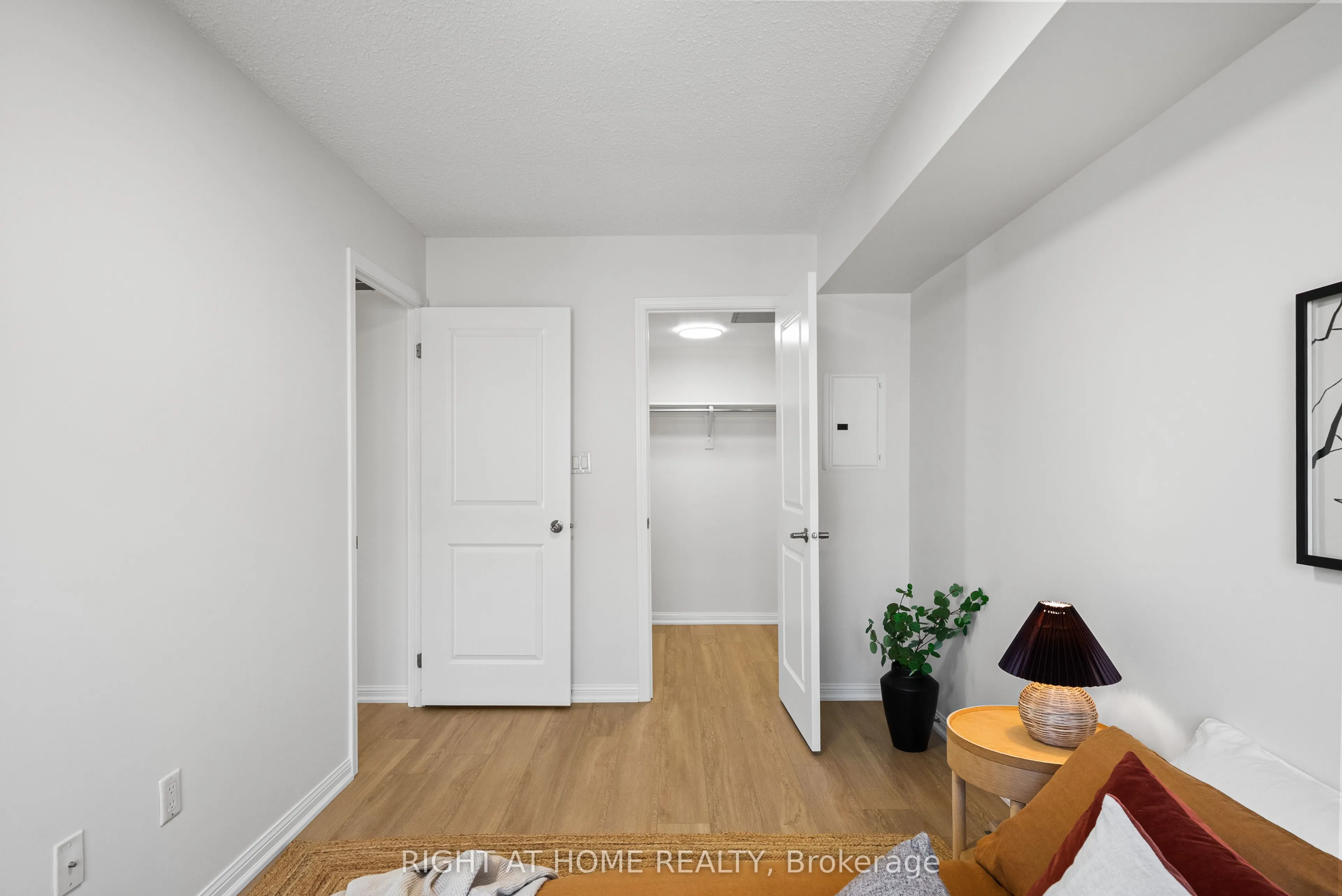 11 Foundry Avenue, #229