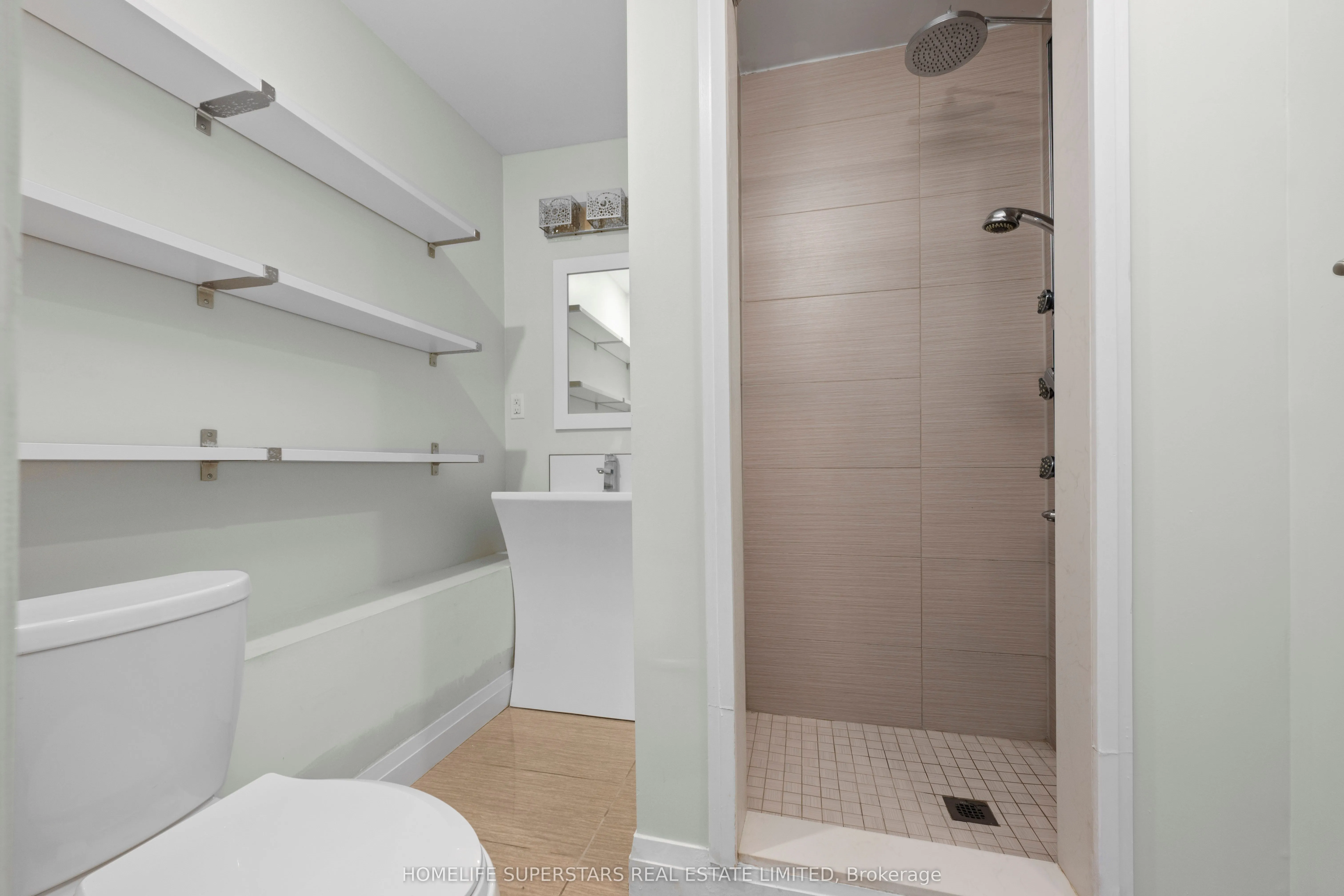 5 Aldgate Avenue