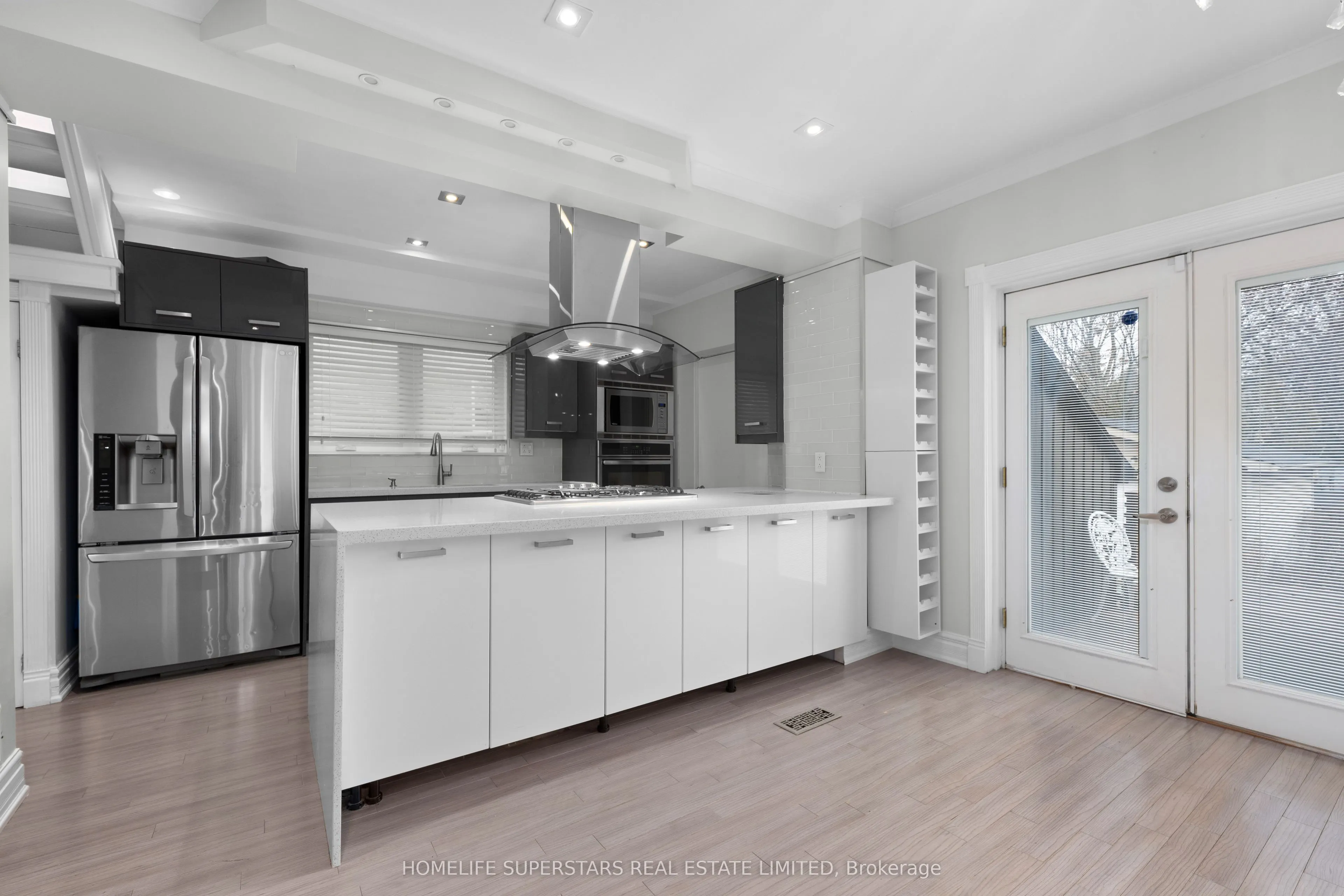 5 Aldgate Avenue