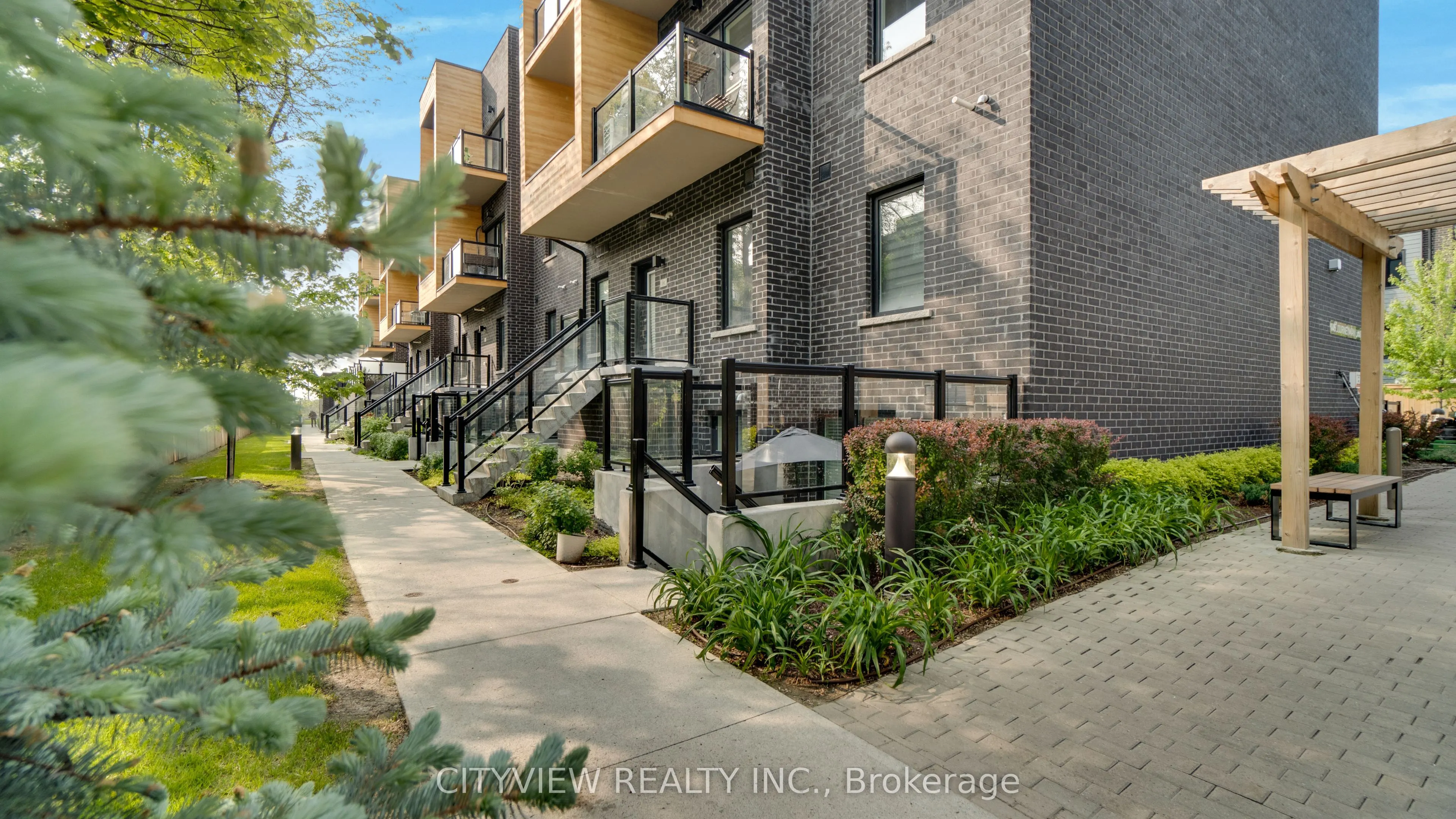 1145 Journeyman Lane, #121