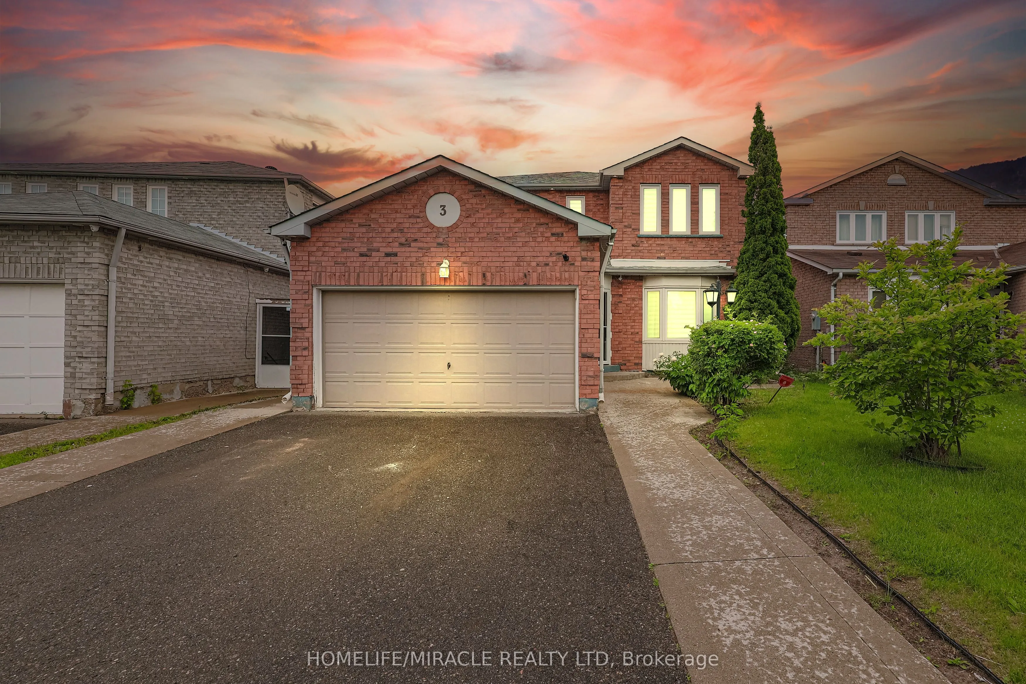 3 Hawkway Court