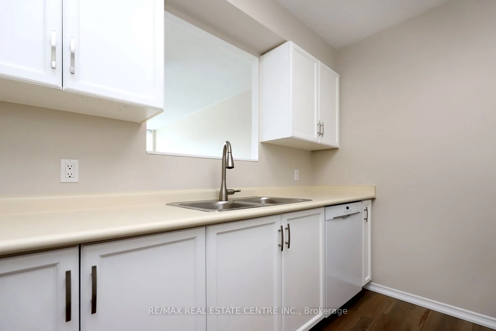 100 Millside Drive, #1201