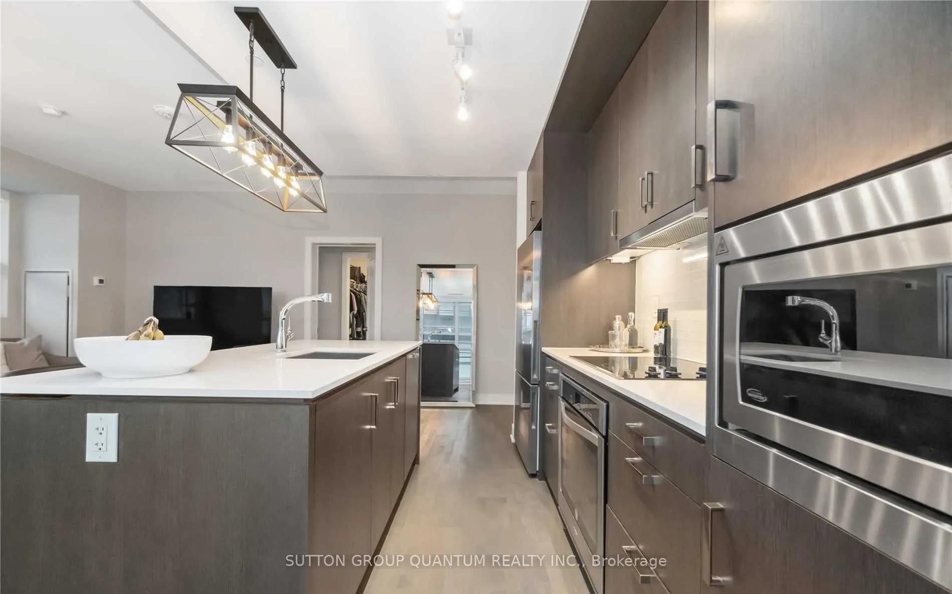 1575 Lakeshore Road W, #269