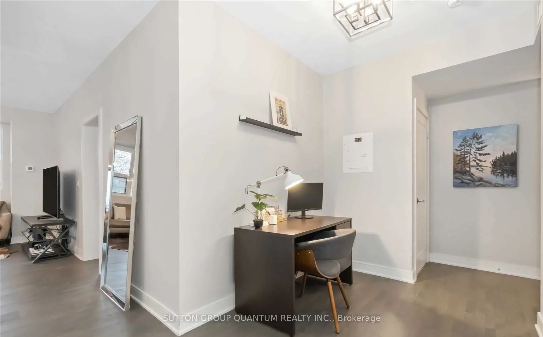 1575 Lakeshore Road W, #269