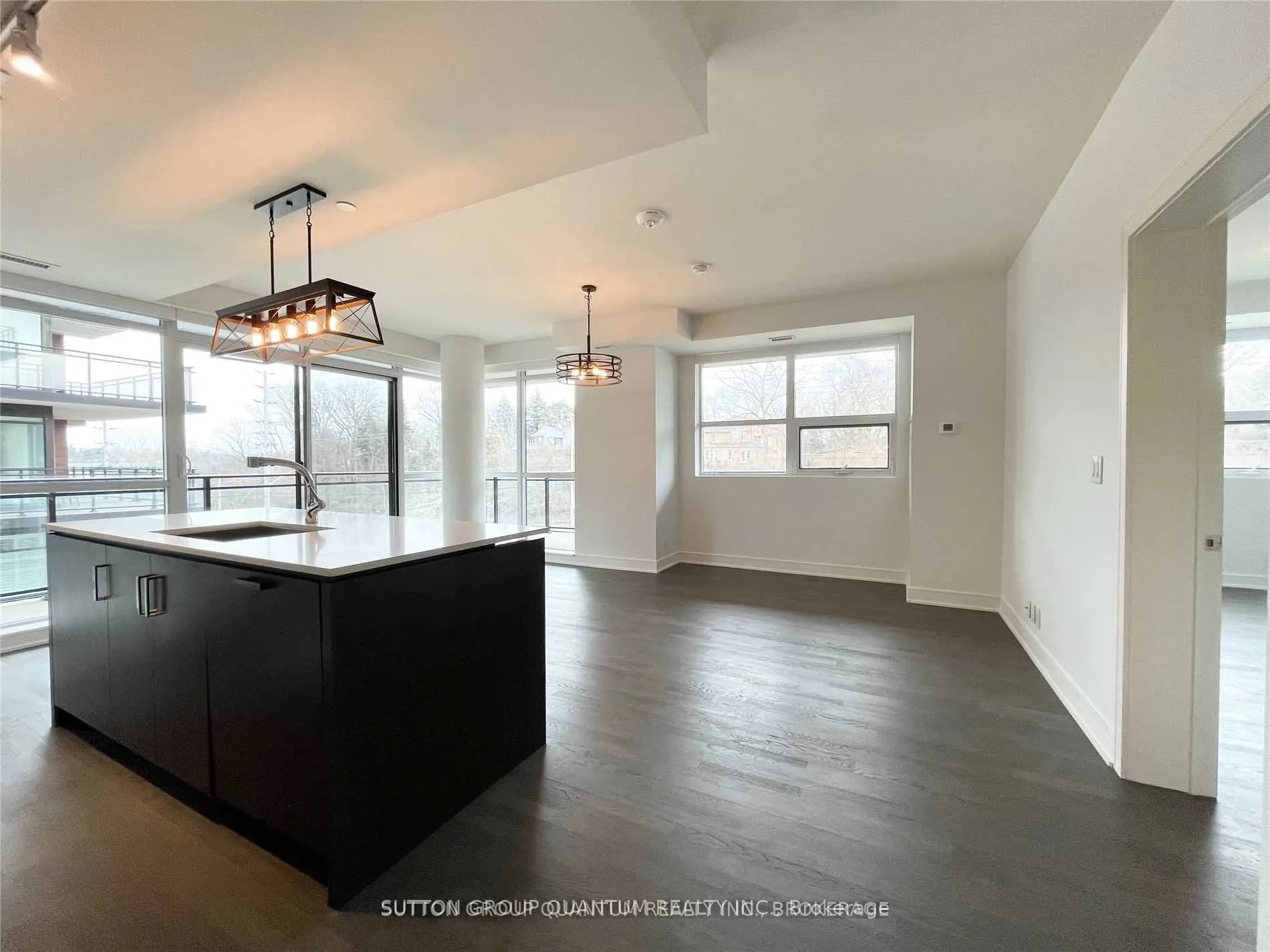 1575 Lakeshore Road W, #269