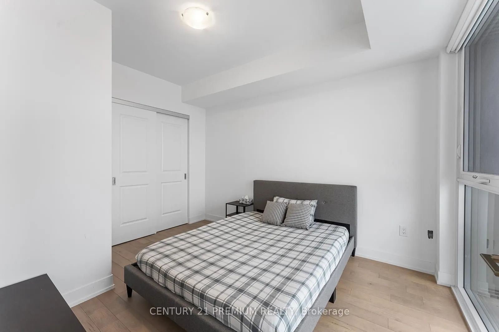 1063 Douglas Mccurdy Comm Circle, #1204