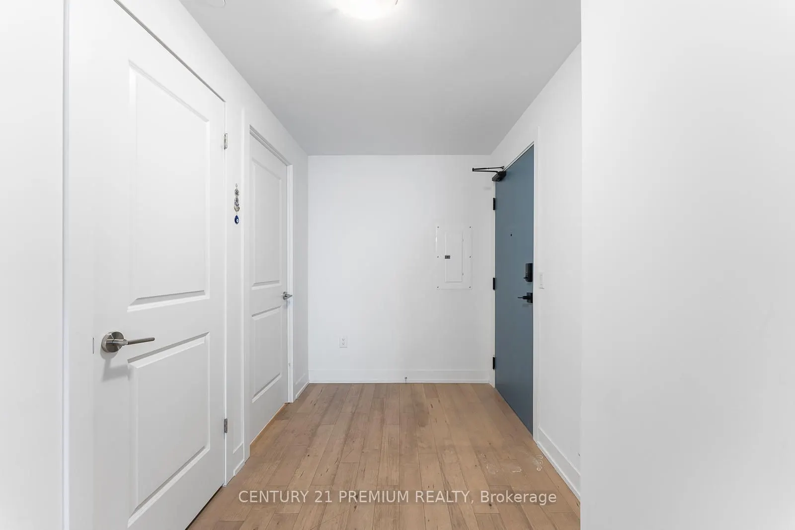 1063 Douglas Mccurdy Comm Circle, #1204