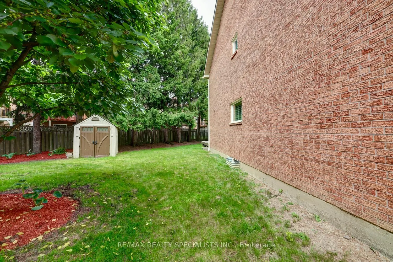 1995 Pitagora Court