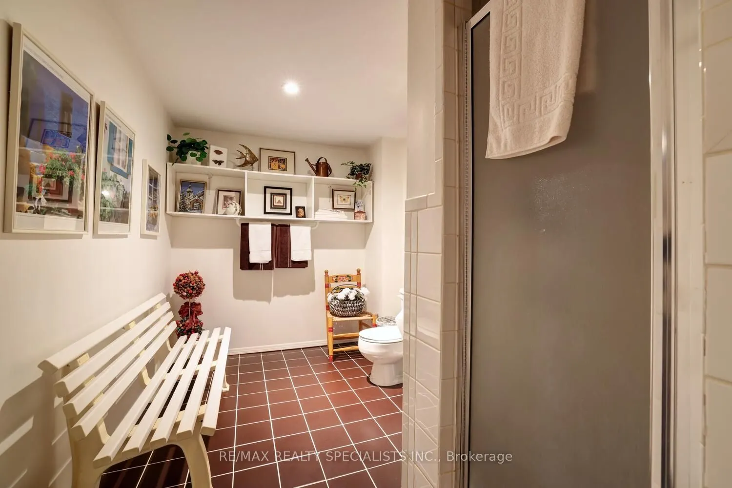 1995 Pitagora Court