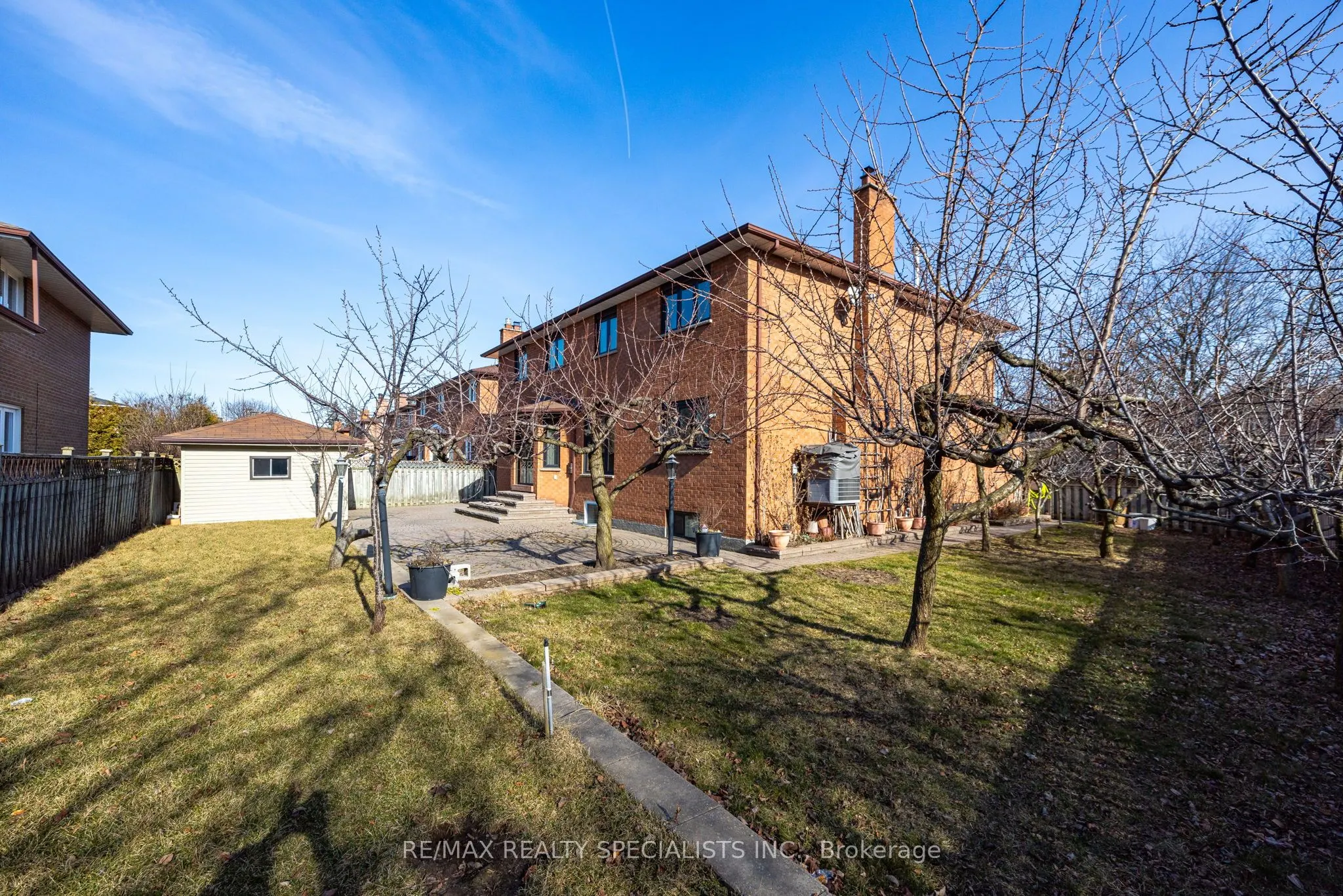 1445 Brentano Boulevard