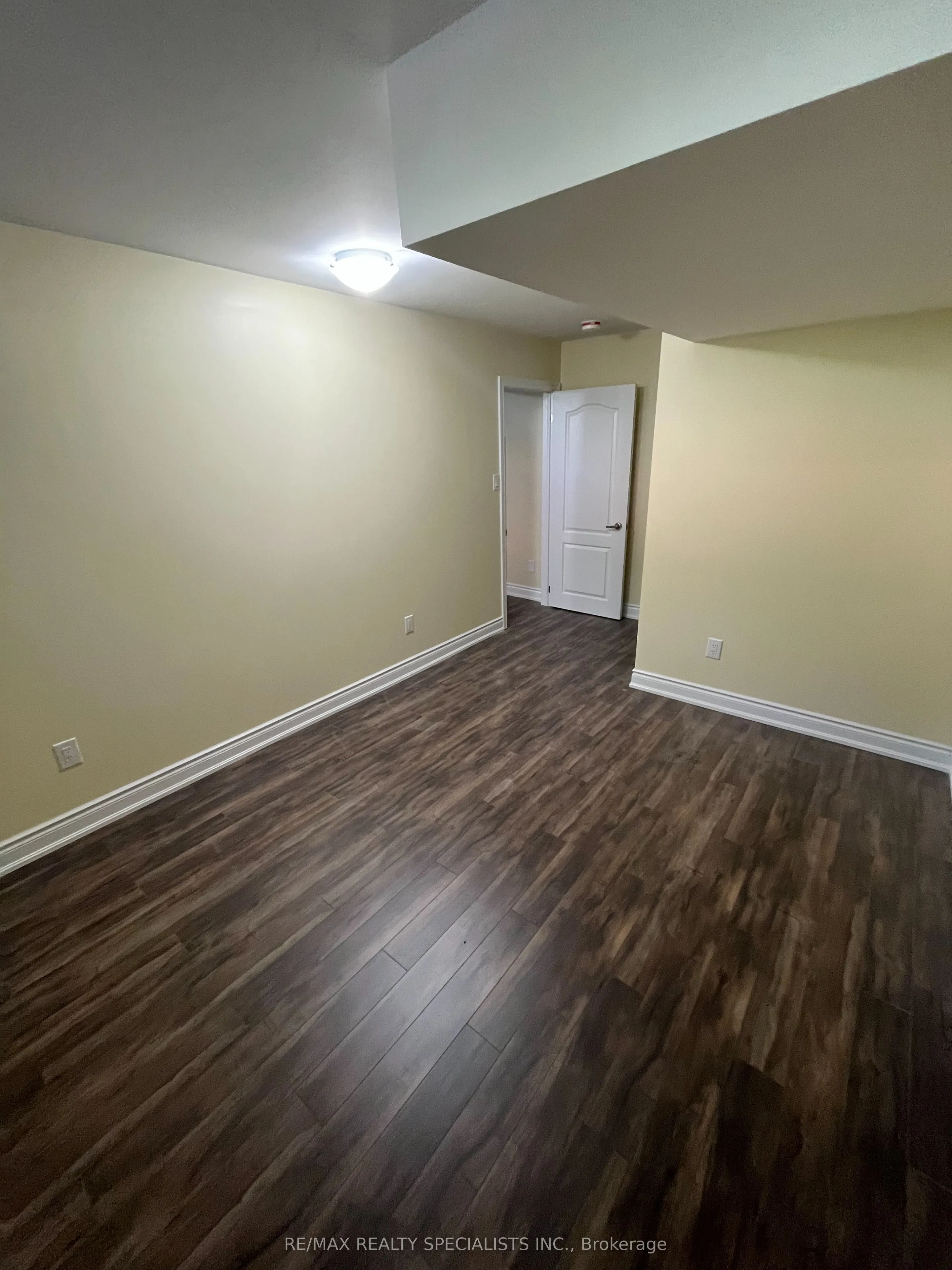 1445 Brentano Boulevard