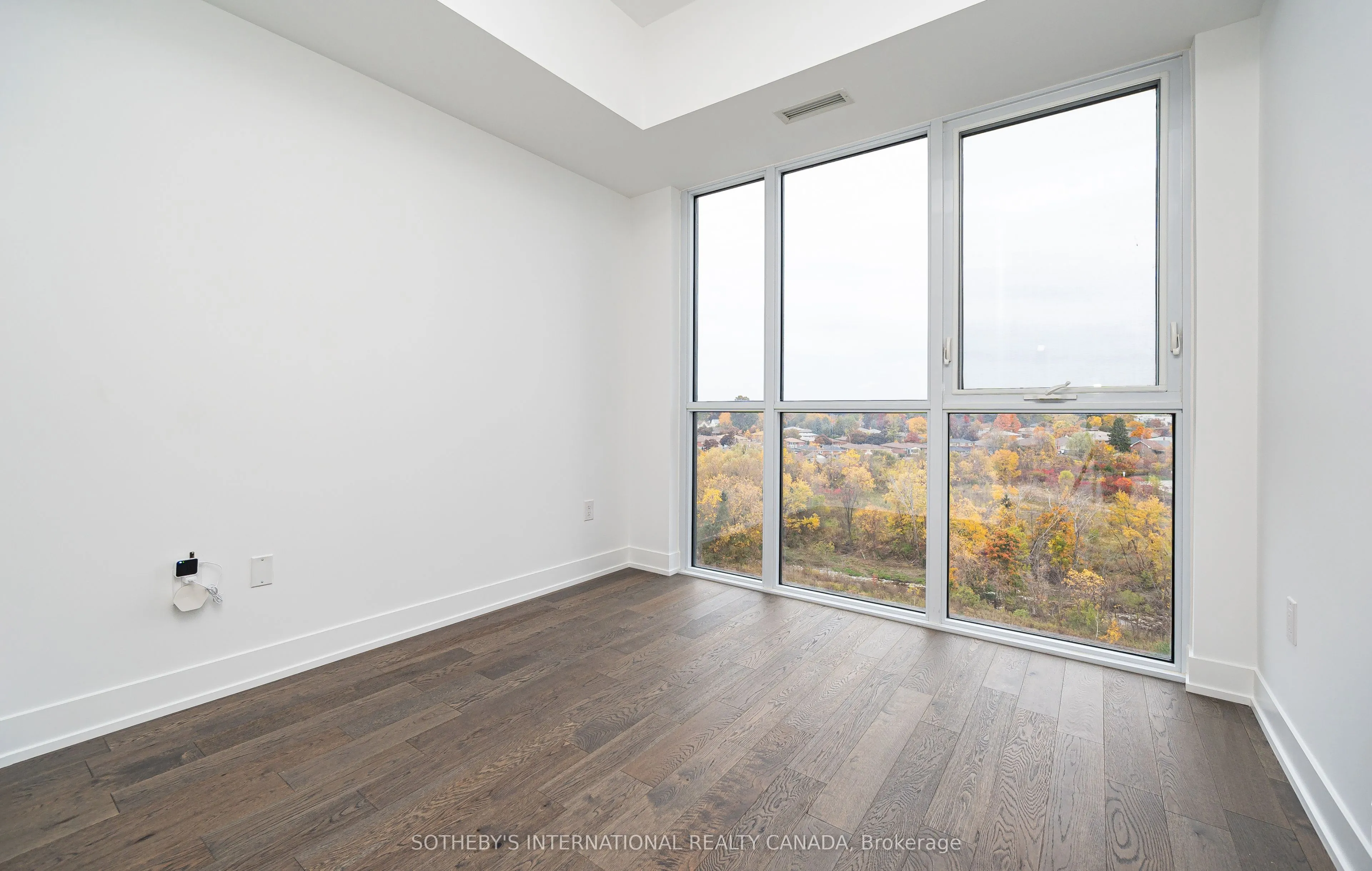 1063 Douglas McCurdy Common, #614