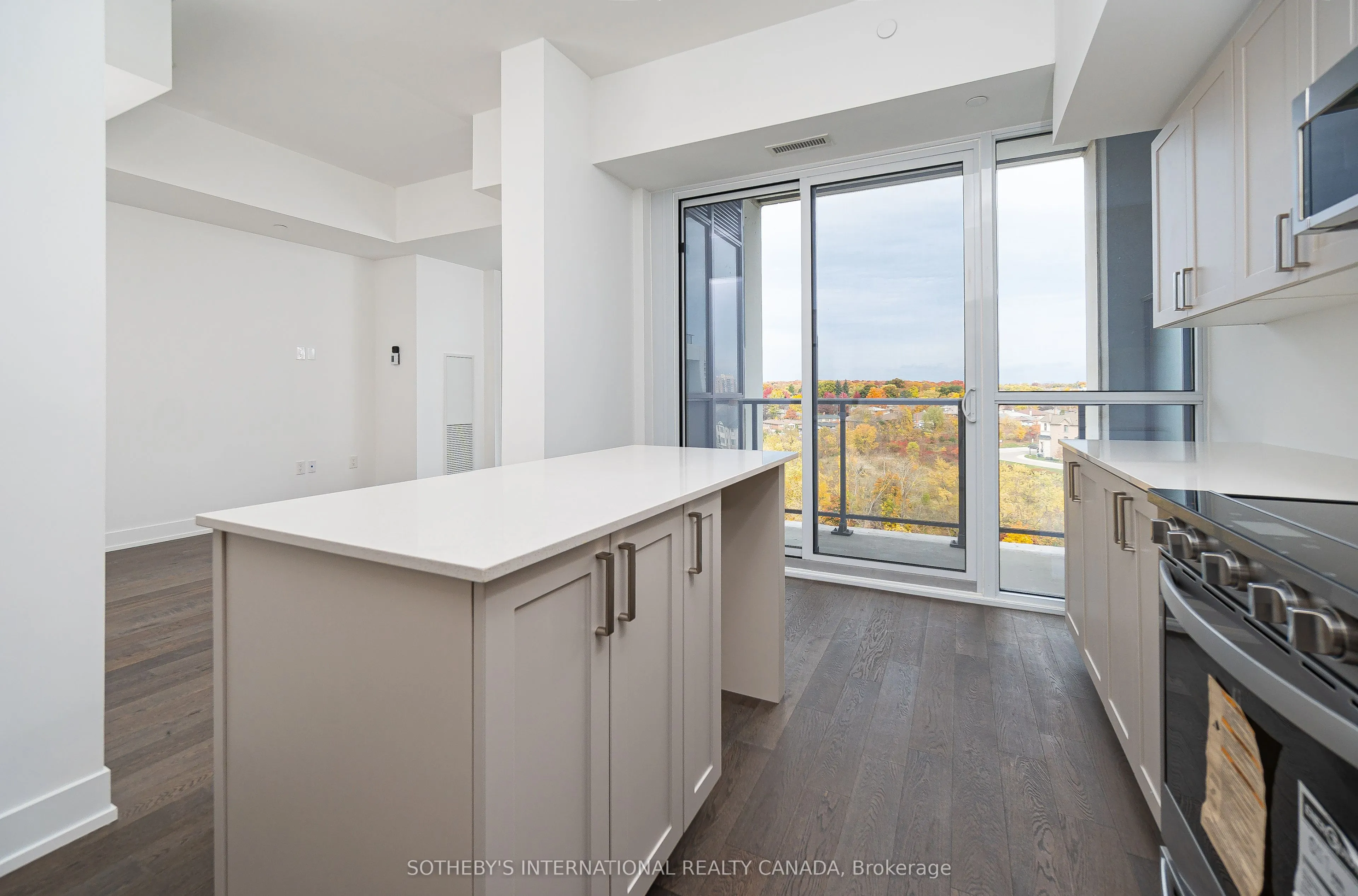 1063 Douglas McCurdy Common, #614