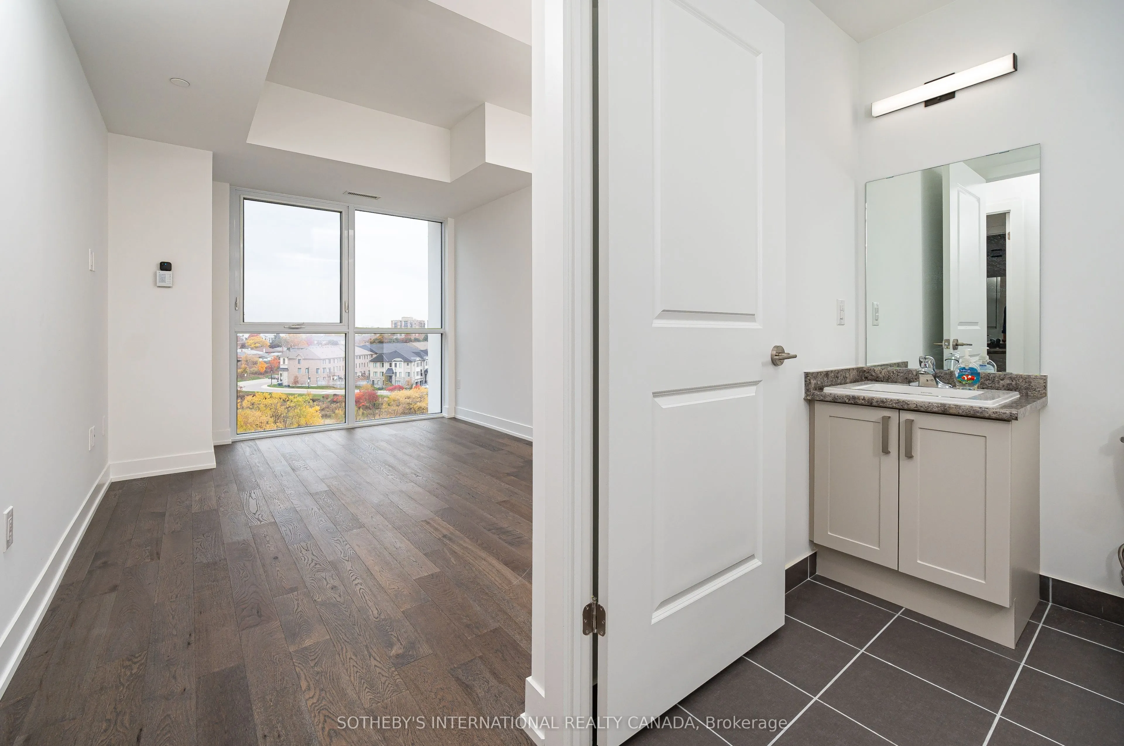 1063 Douglas McCurdy Common, #614