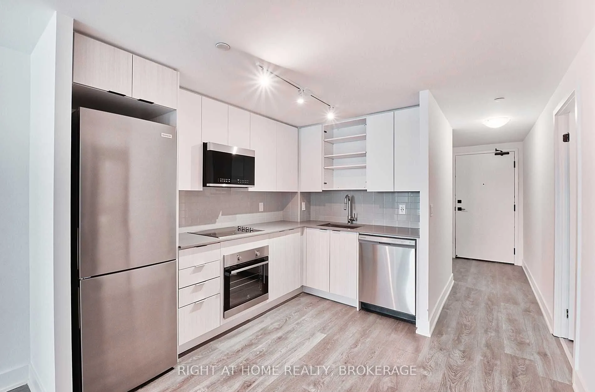 2481 Taunton Road, #467
