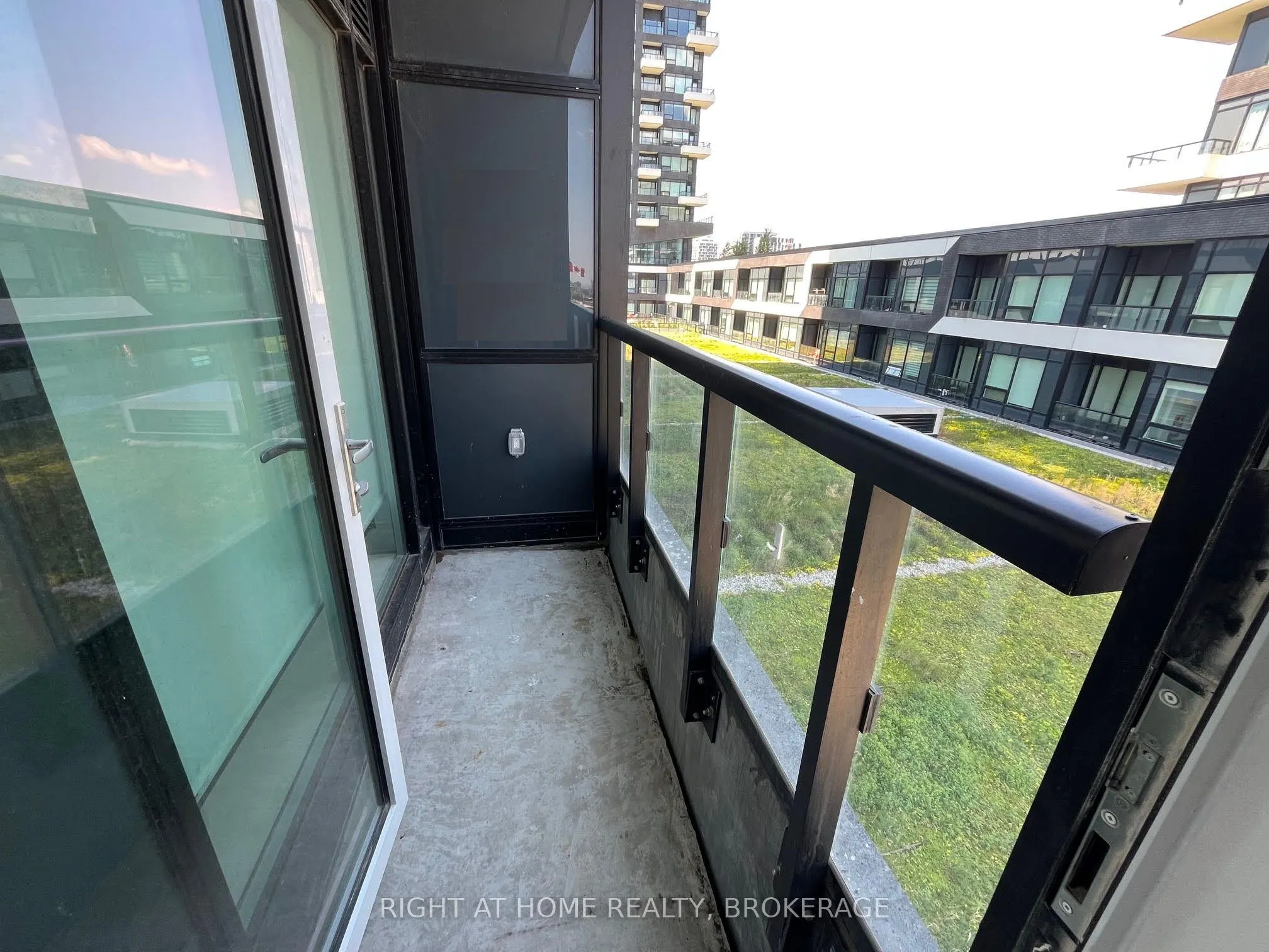 2481 Taunton Road, #467