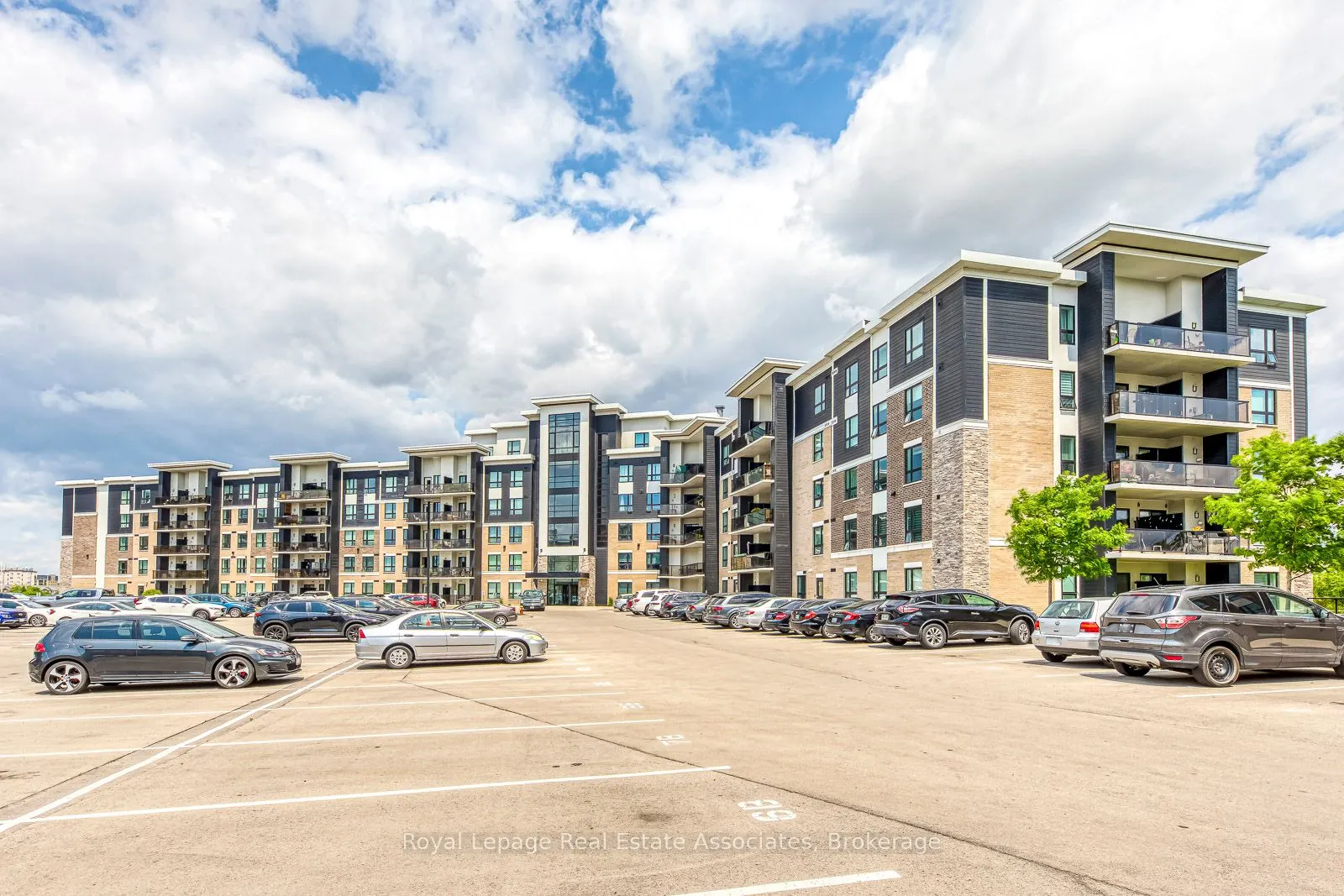 630 Sauve Street, #309