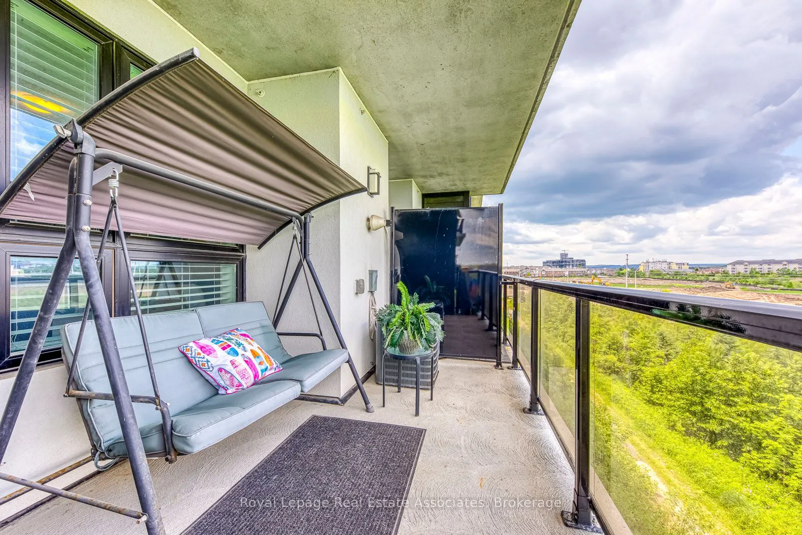 630 Sauve Street, #309
