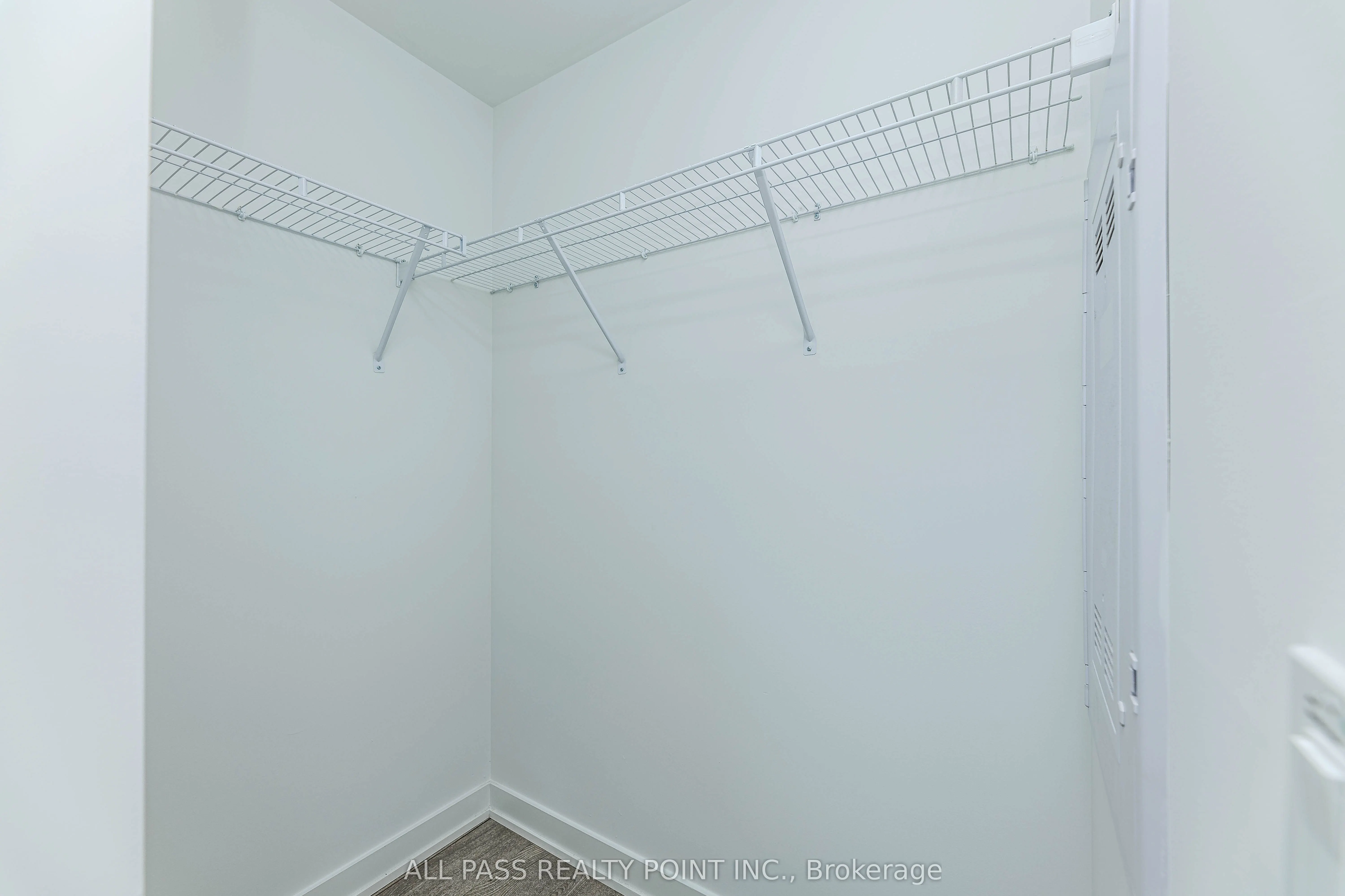 28 Ann Street, #1018